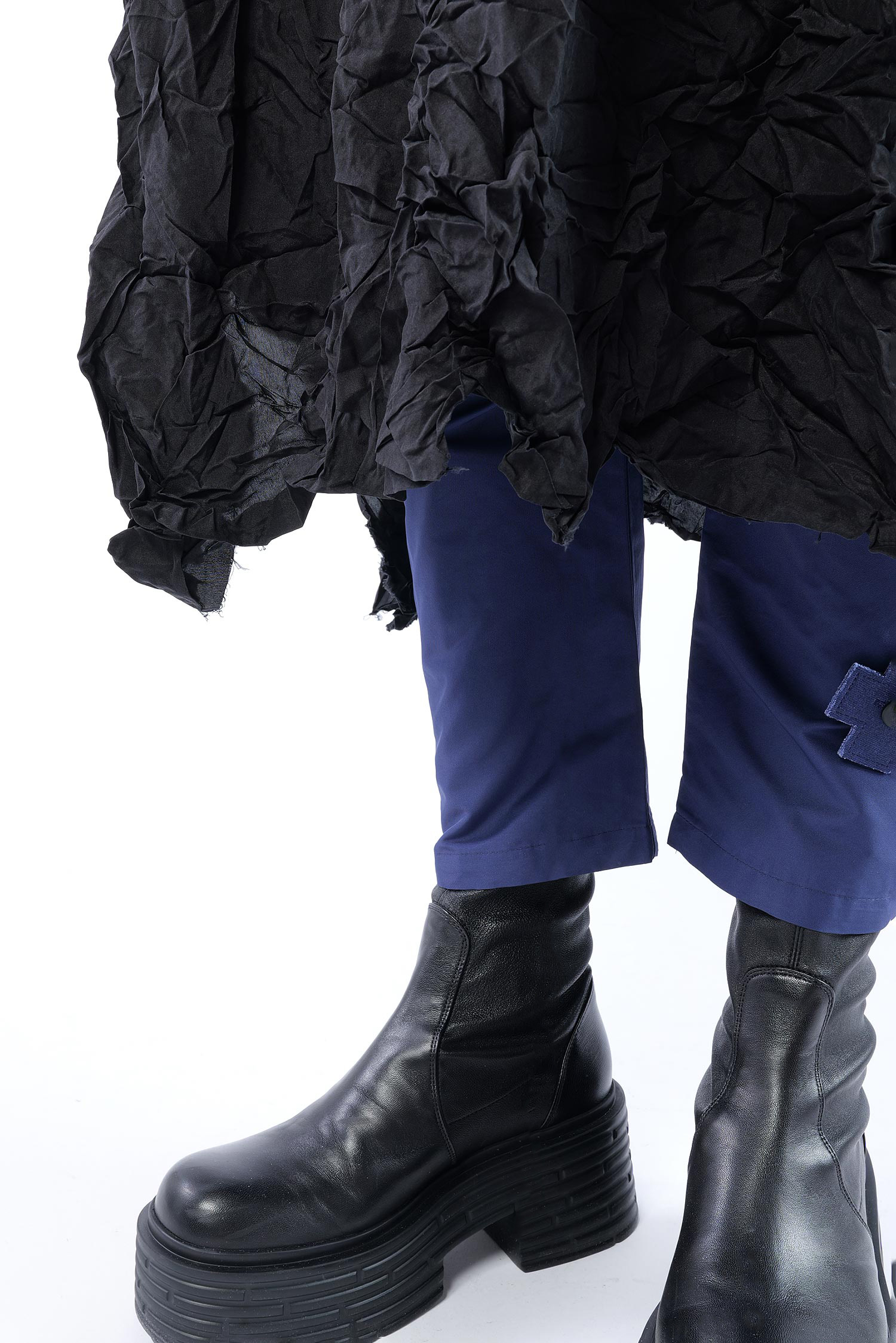 Oversize Seidenkleid - Schwarz - Ellastik