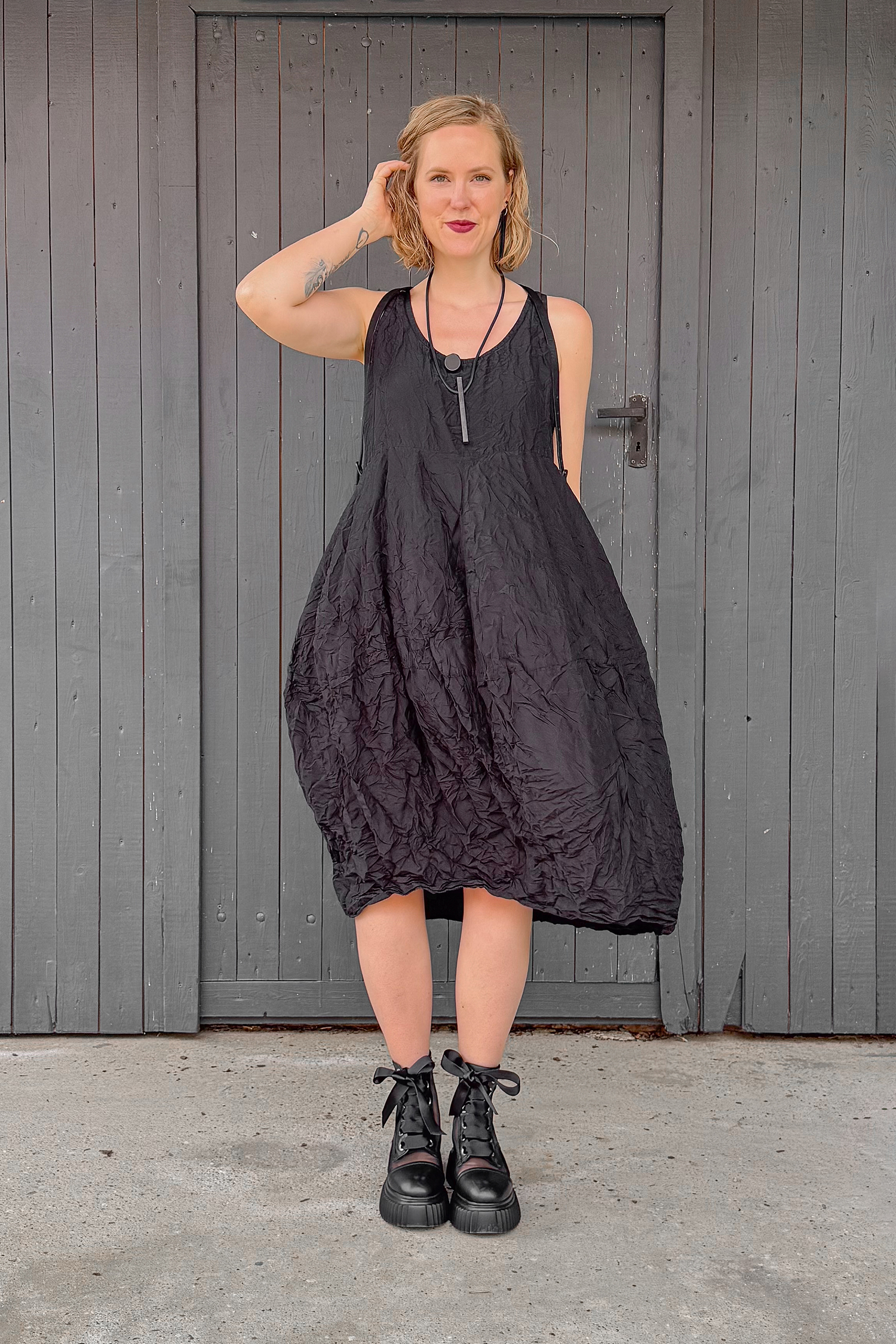Silk dress - Black - Lichtknitt