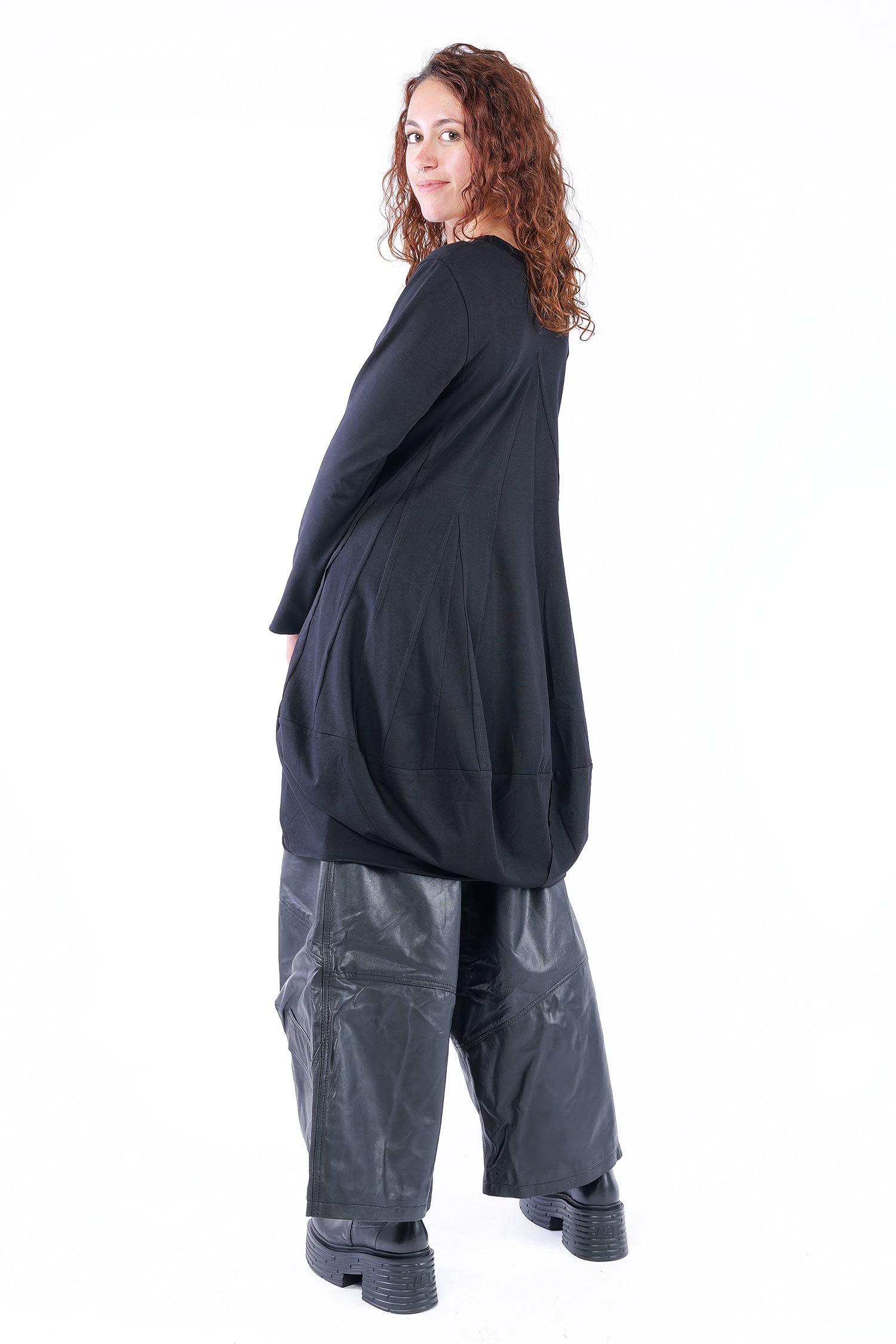 Tulpiger Pullover - Schwarz - 26.2-KHS208
