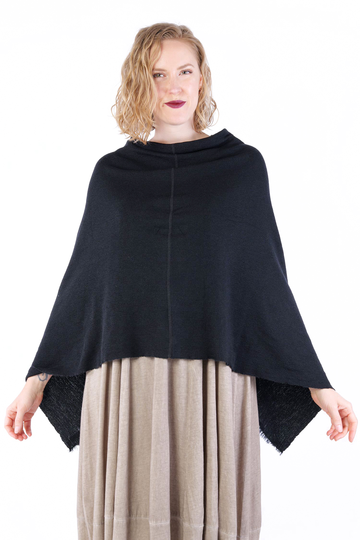 Merino Poncho - Schwarz - 1001