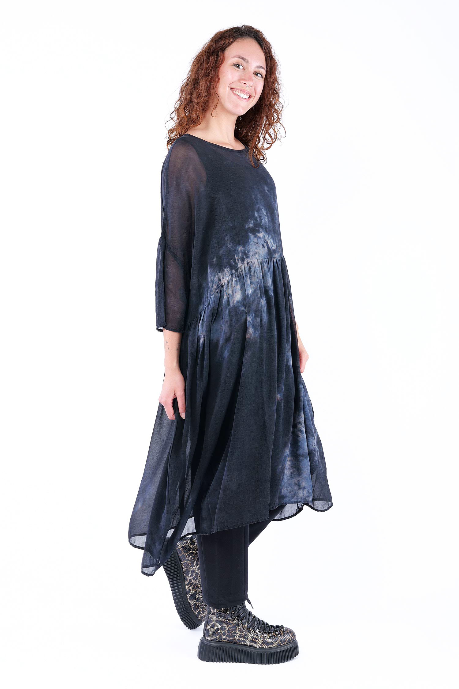 Oversize Seidenkleid - Anschein - Holdtrue