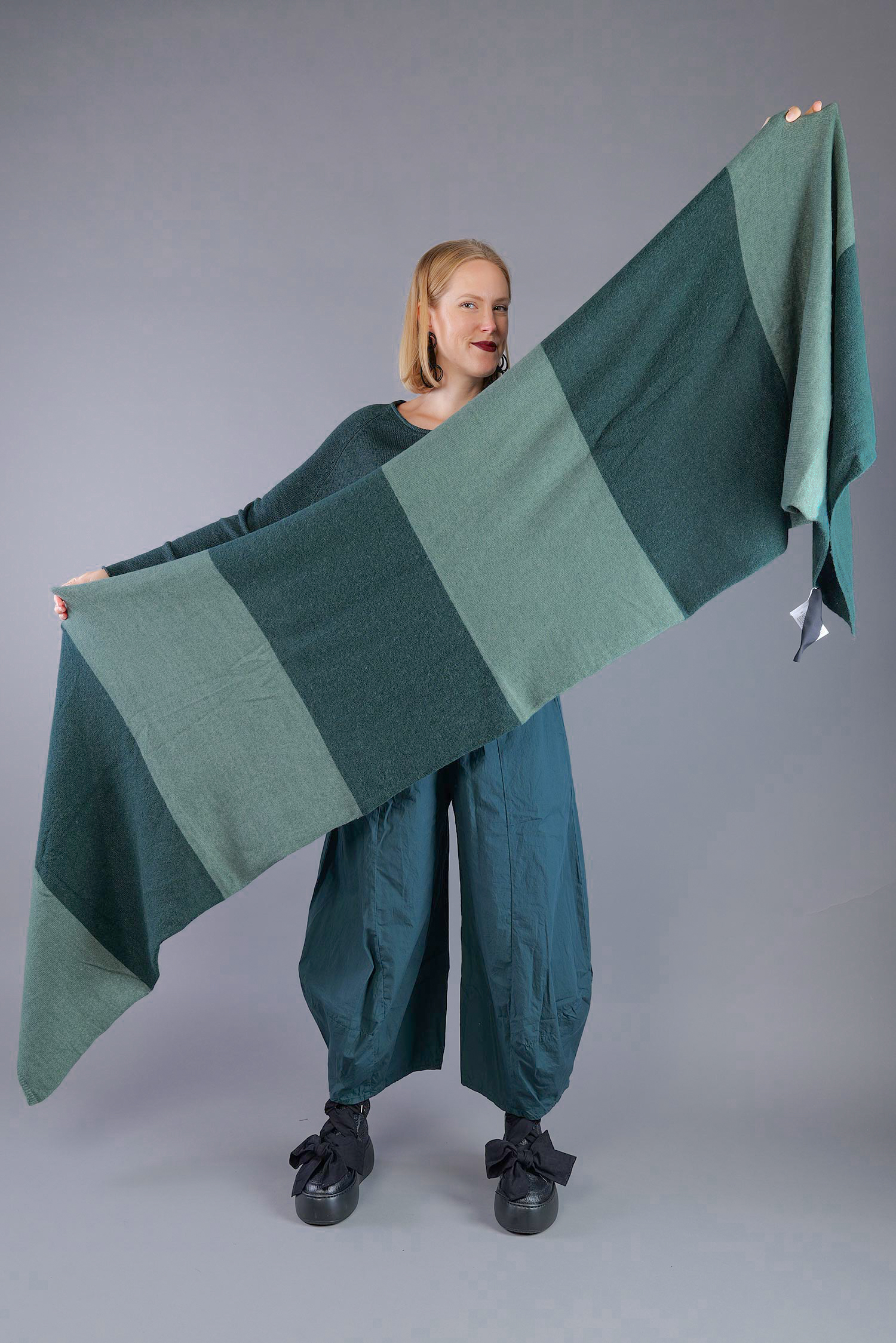 Knitted scarf - Forest park - 2263487705