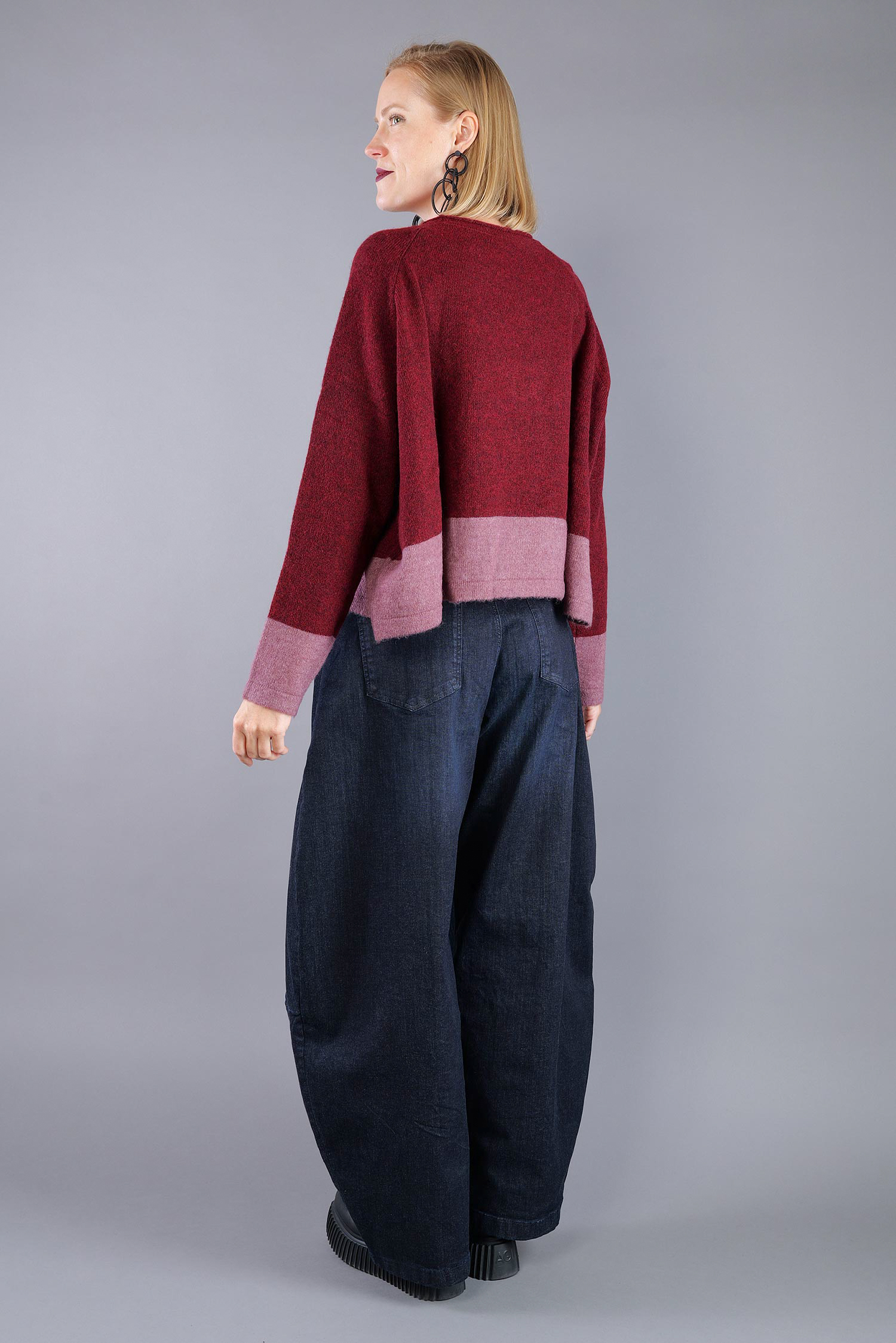 Knitted pullover - Lava crystal - 2263480702