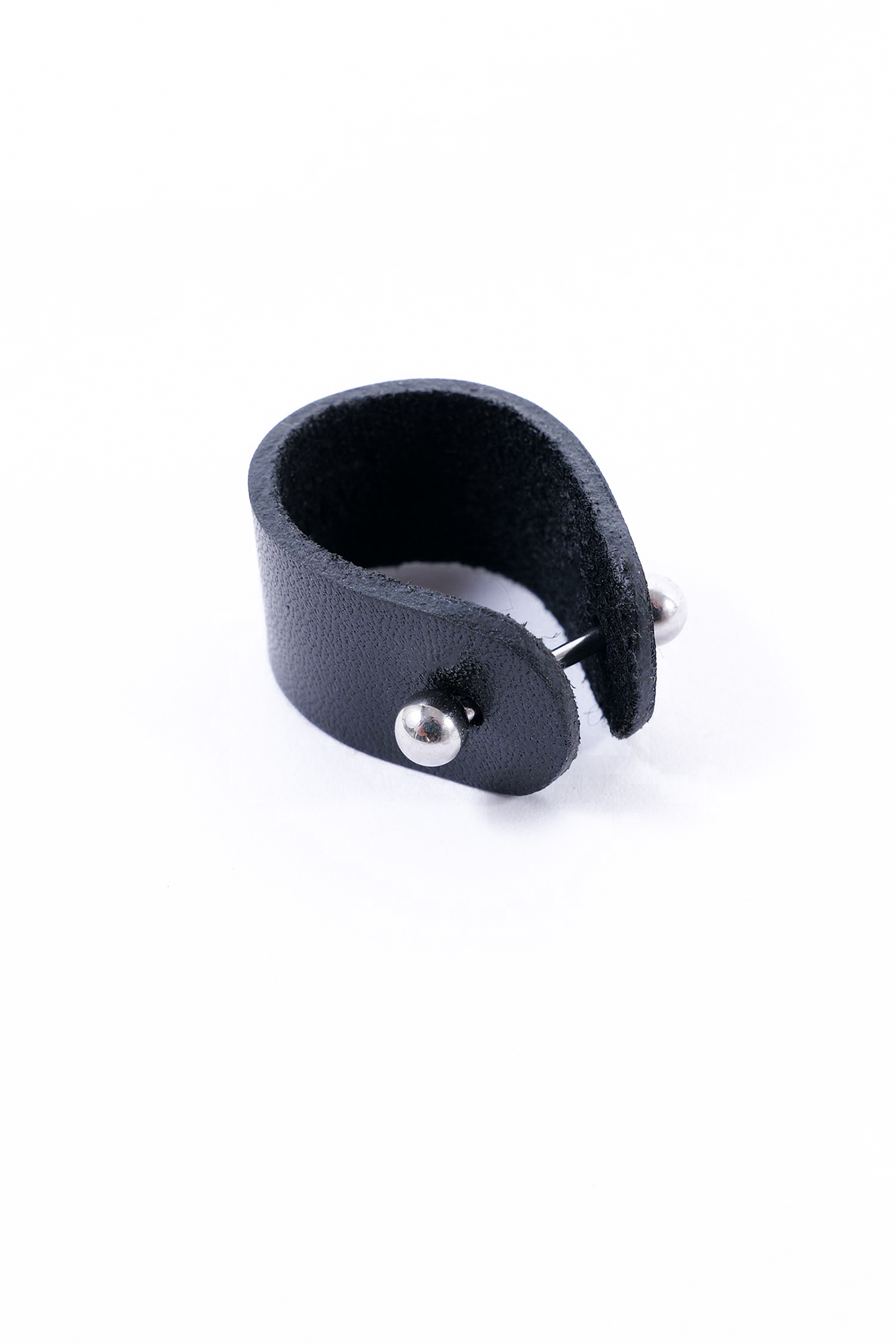 Leder Ring - ThruSkin_1 Piercing Ring - Schwarz
