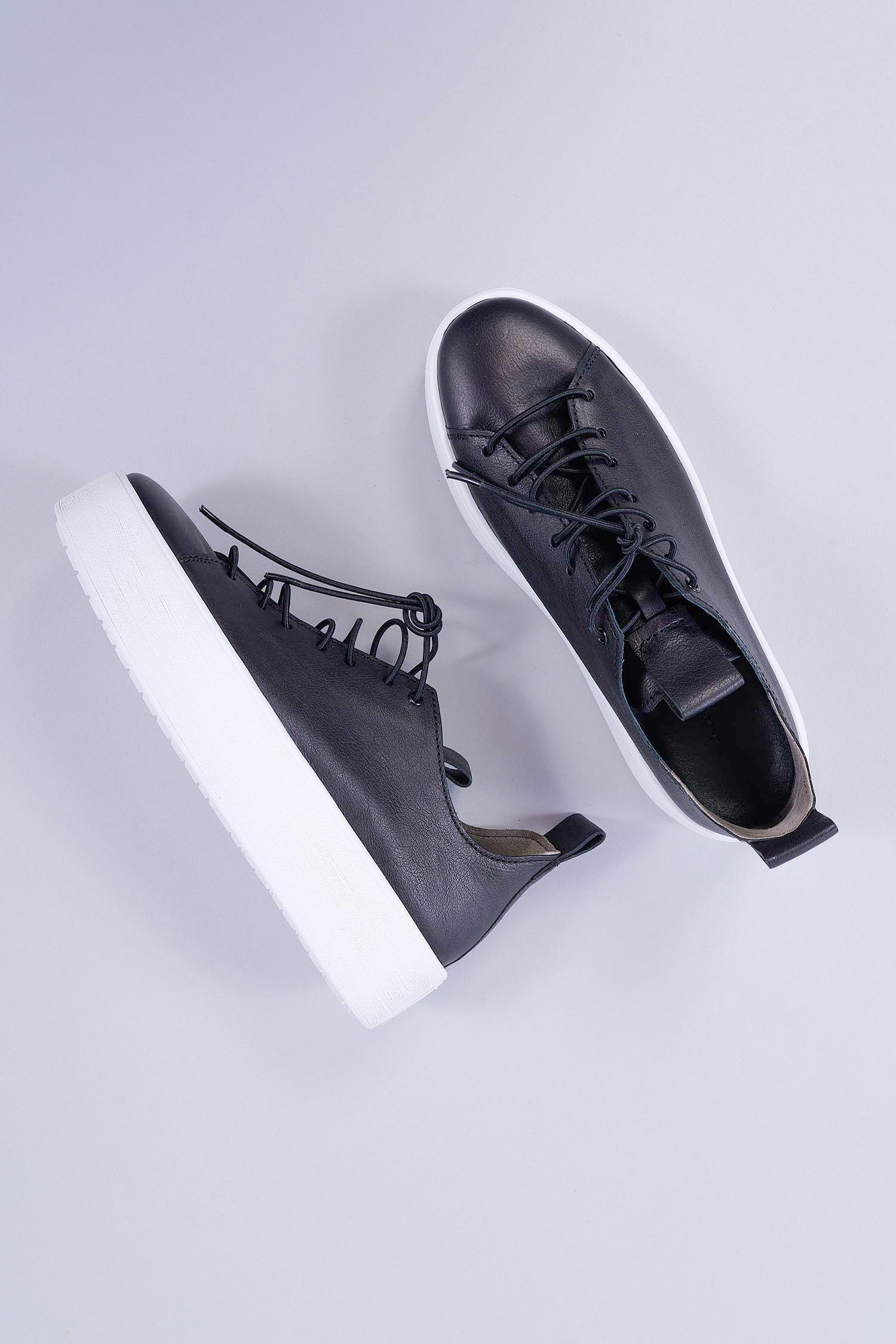 Plateau Ledersneaker - Schwarz - Do it all