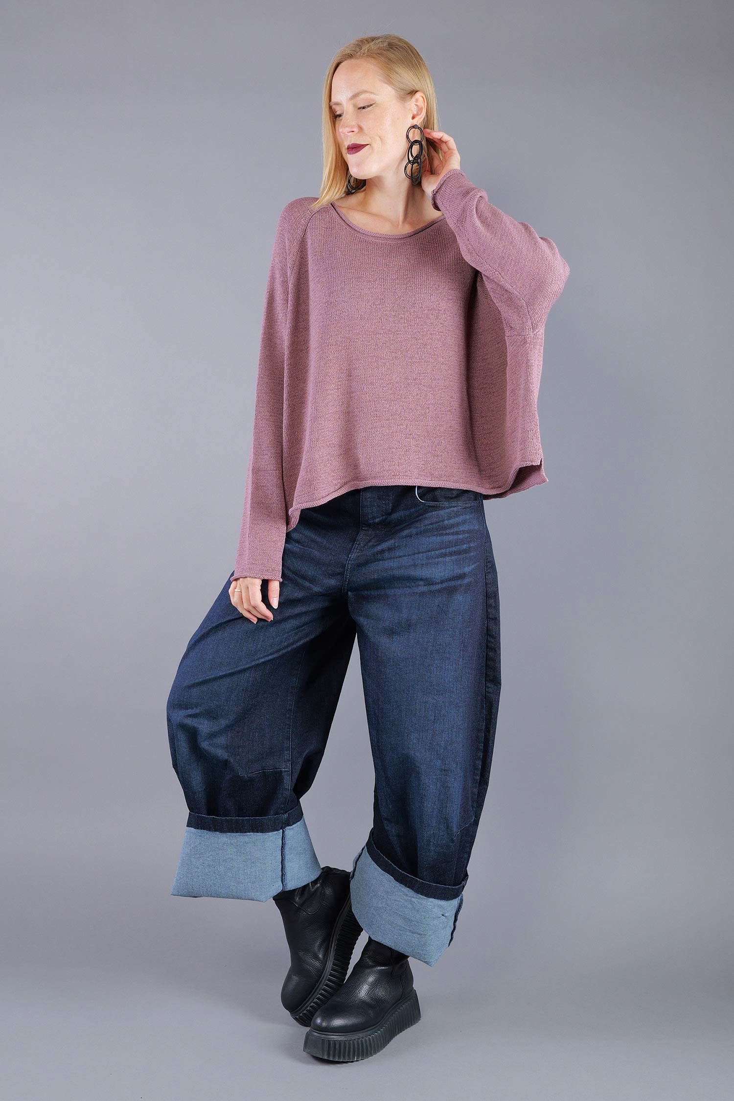 Oversized knitted pullover - Crystal - 2263720713