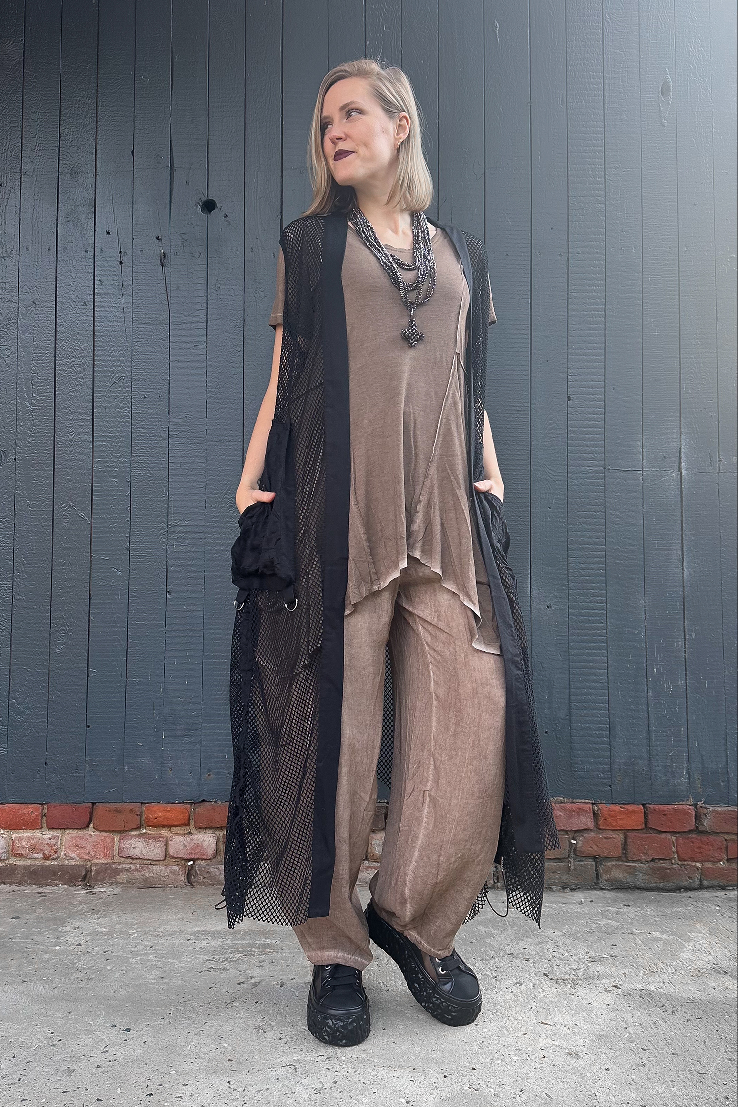 Long mesh vest - Black - 26087 (2611080087)