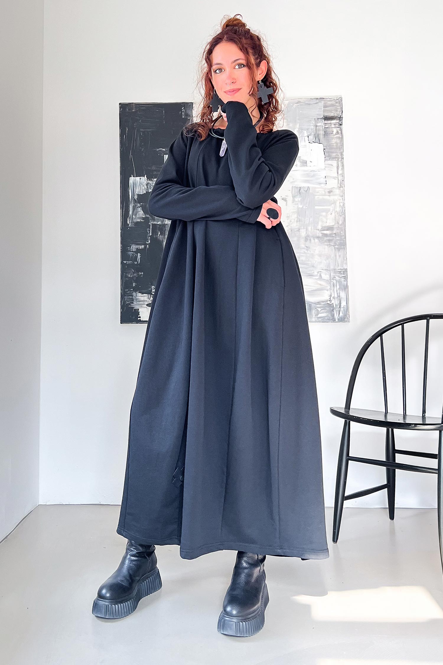 Tulpiges Sweatkleid - Schwarz - 1161
