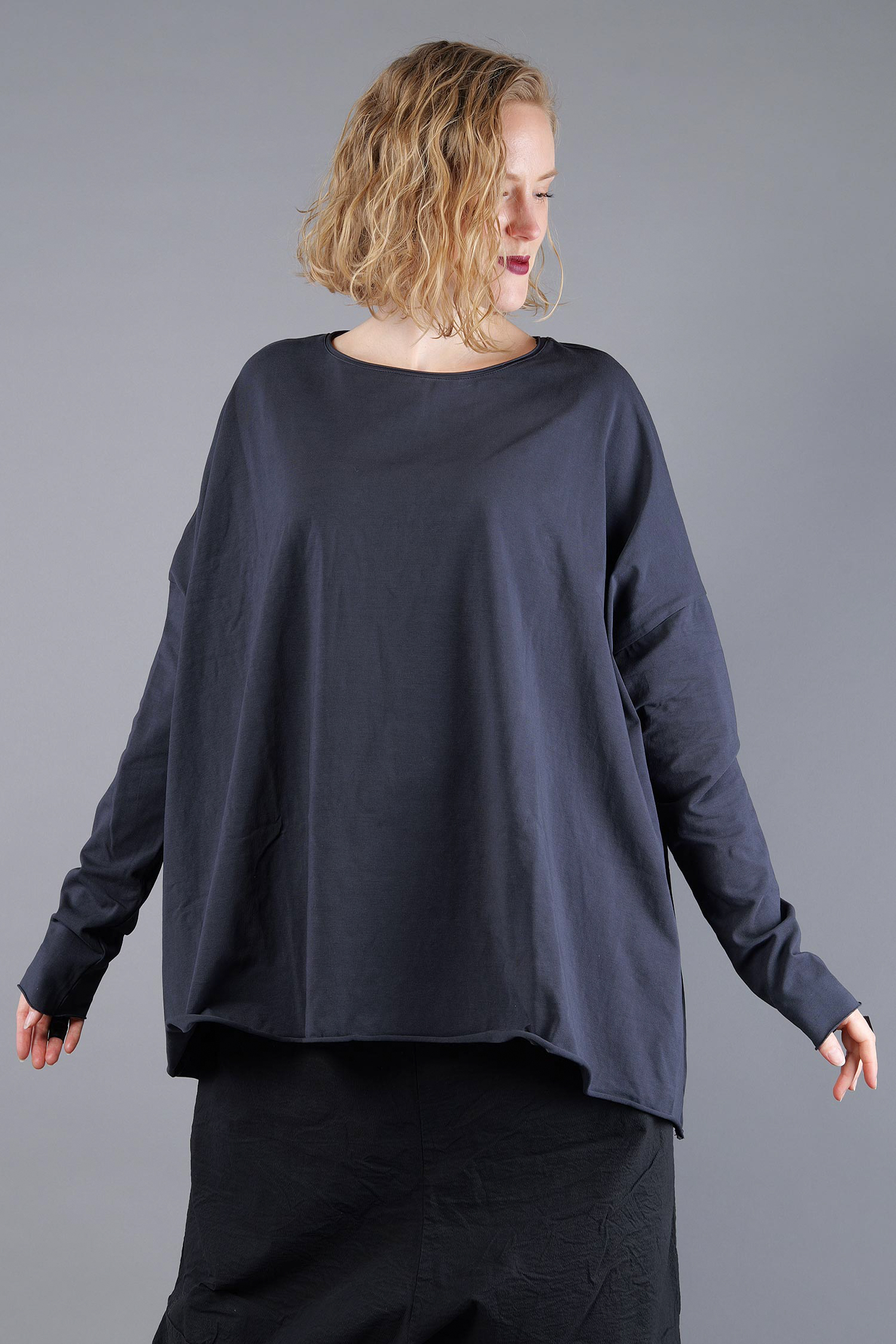Oversized longsleeve - Satt - Lessmore