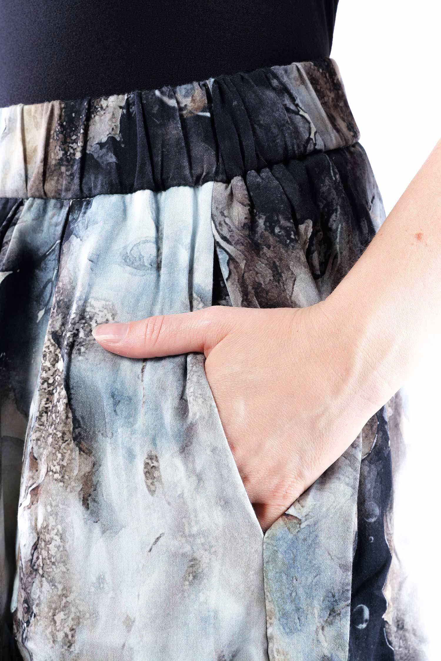 Weite Hose - All-over Print - Vres