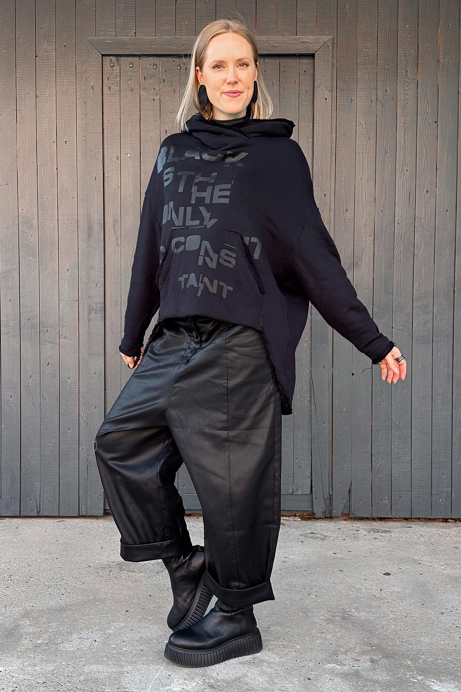 Sweat hoodie - Black - Ovina
