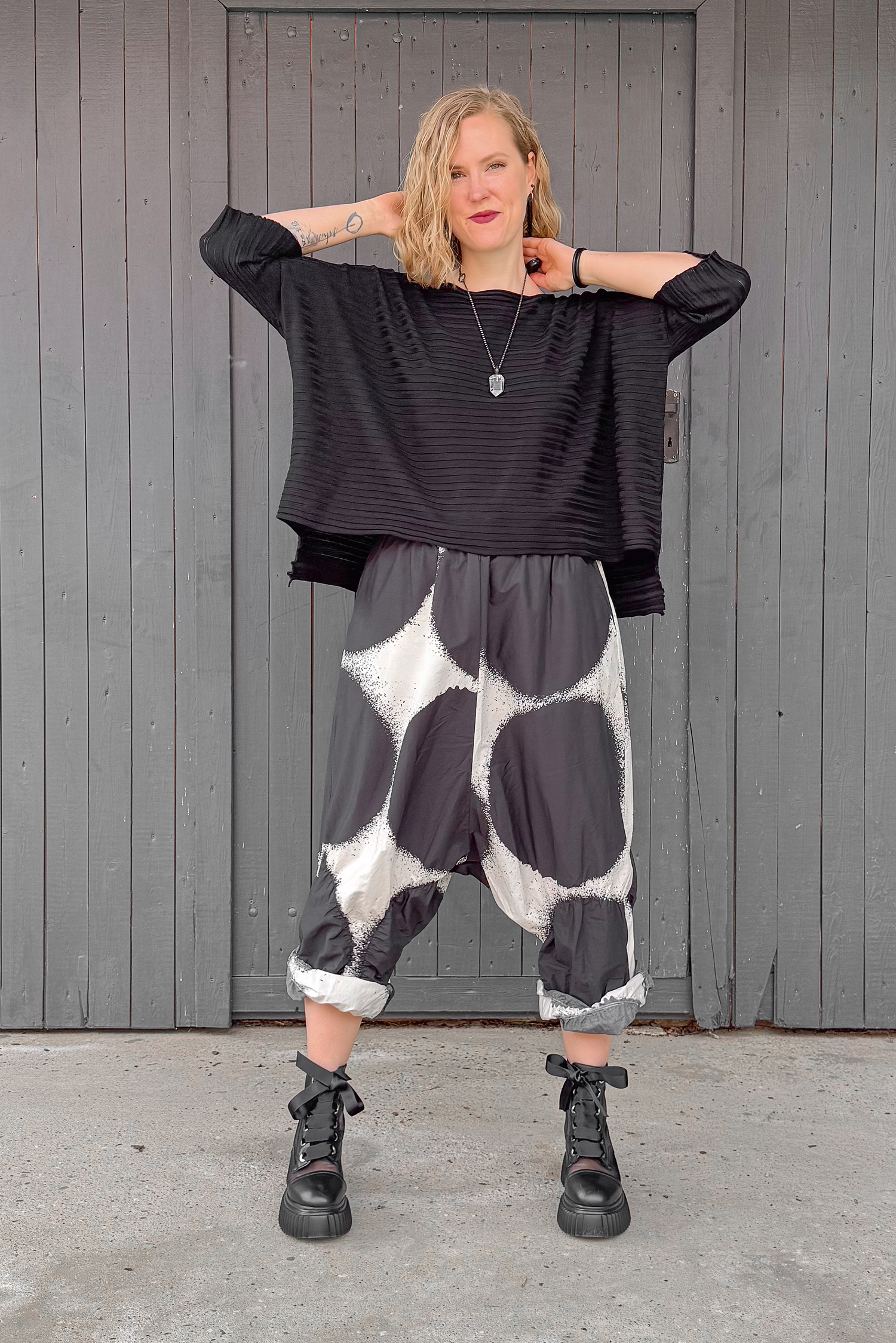 Fine knit pullover - Black - 26.1-KH050
