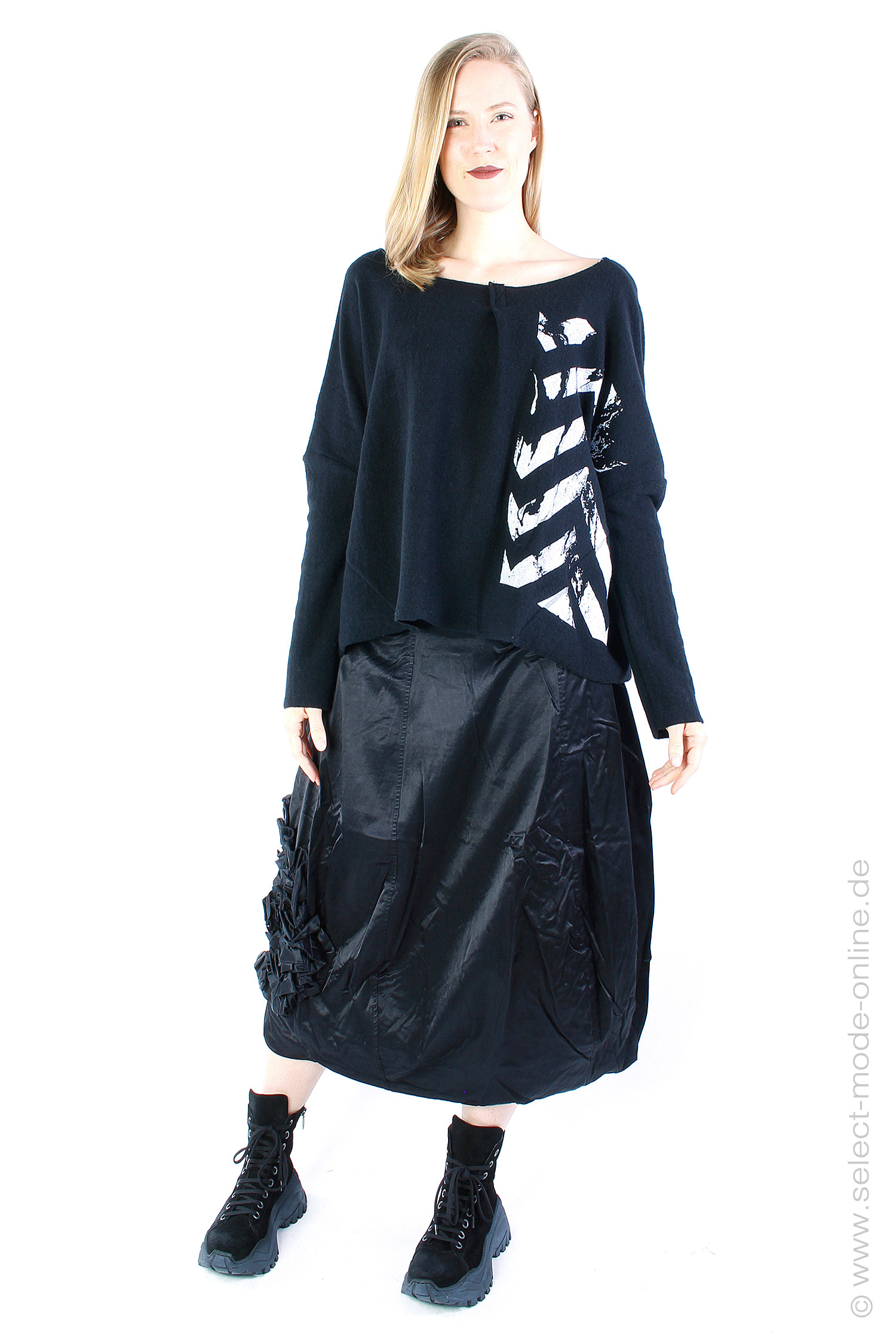 Wool pullover - Black print - 232.06.04