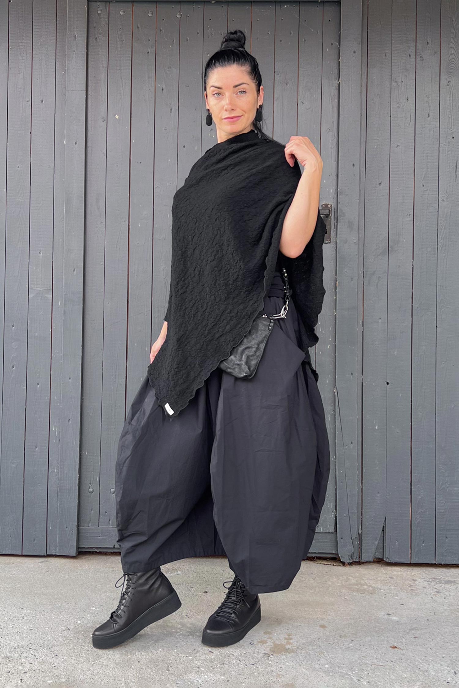 Merino Poncho - Schwarz - 1501