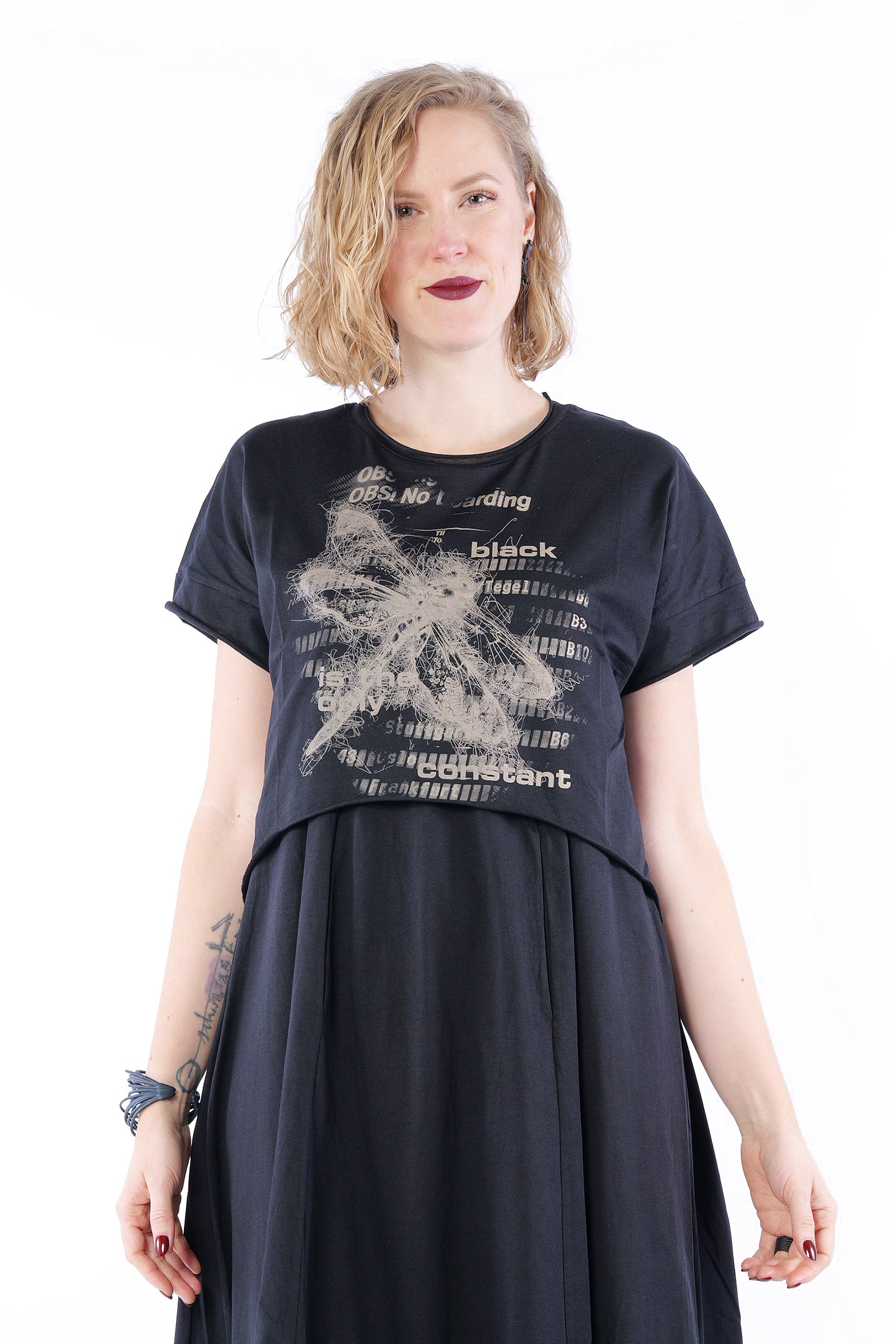 Kurzes T-Shirt - Schwarz - Aryan