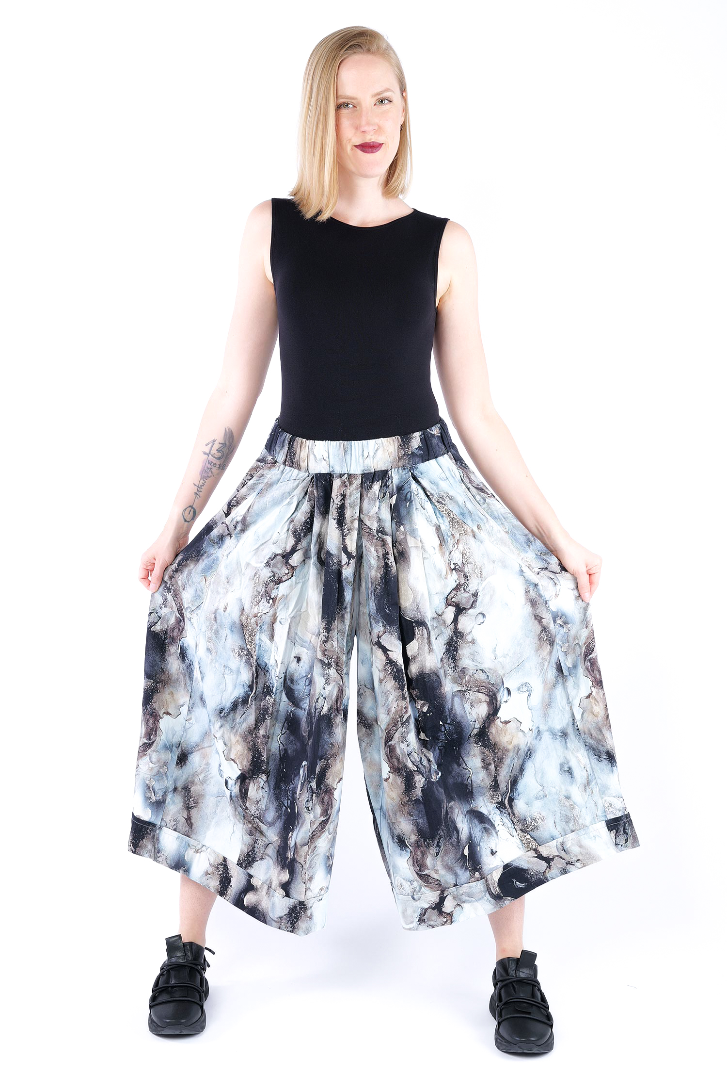 Weite Hose - All-over Print - Vres