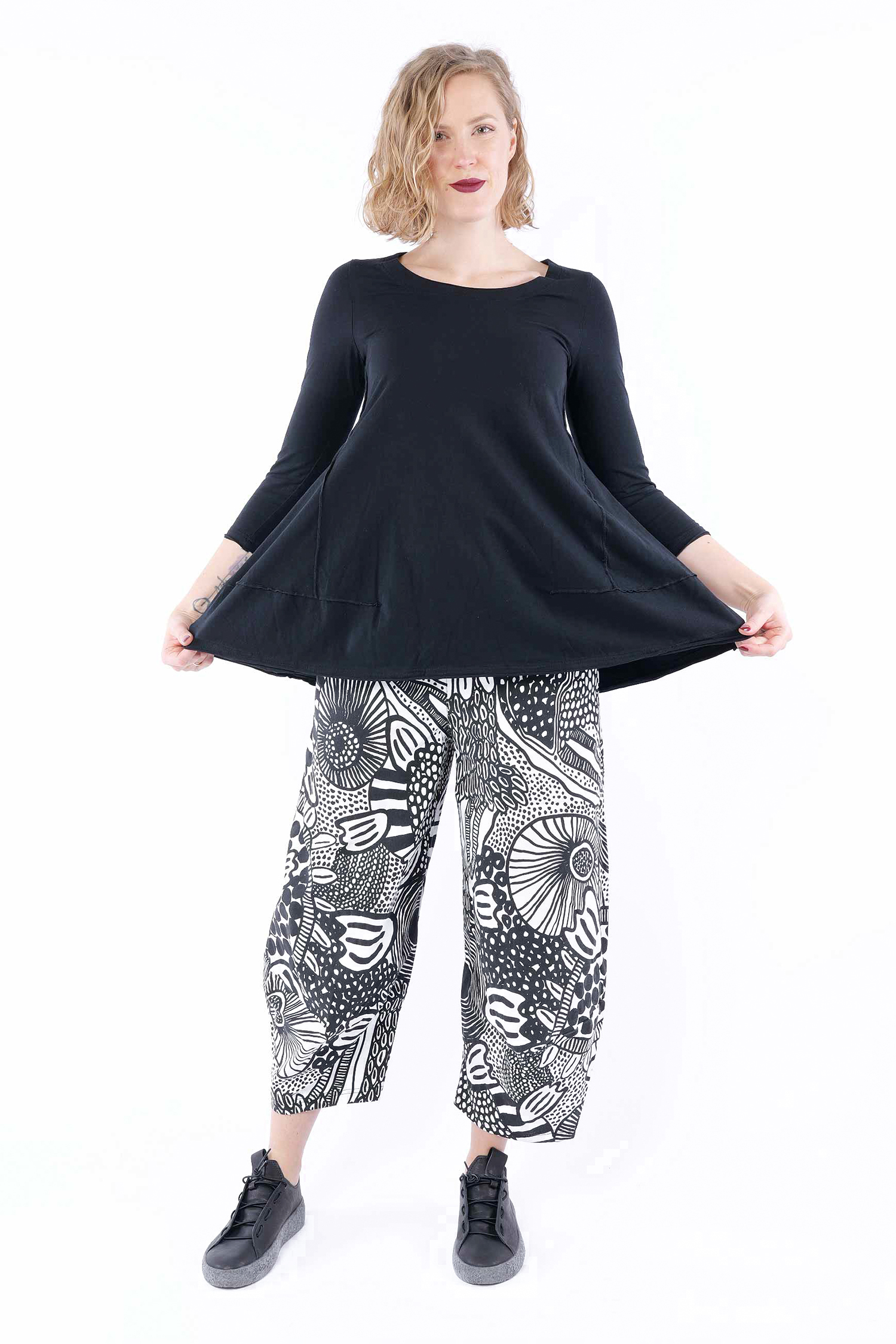 Glockiges Shirt - Schwarz - 1263470521