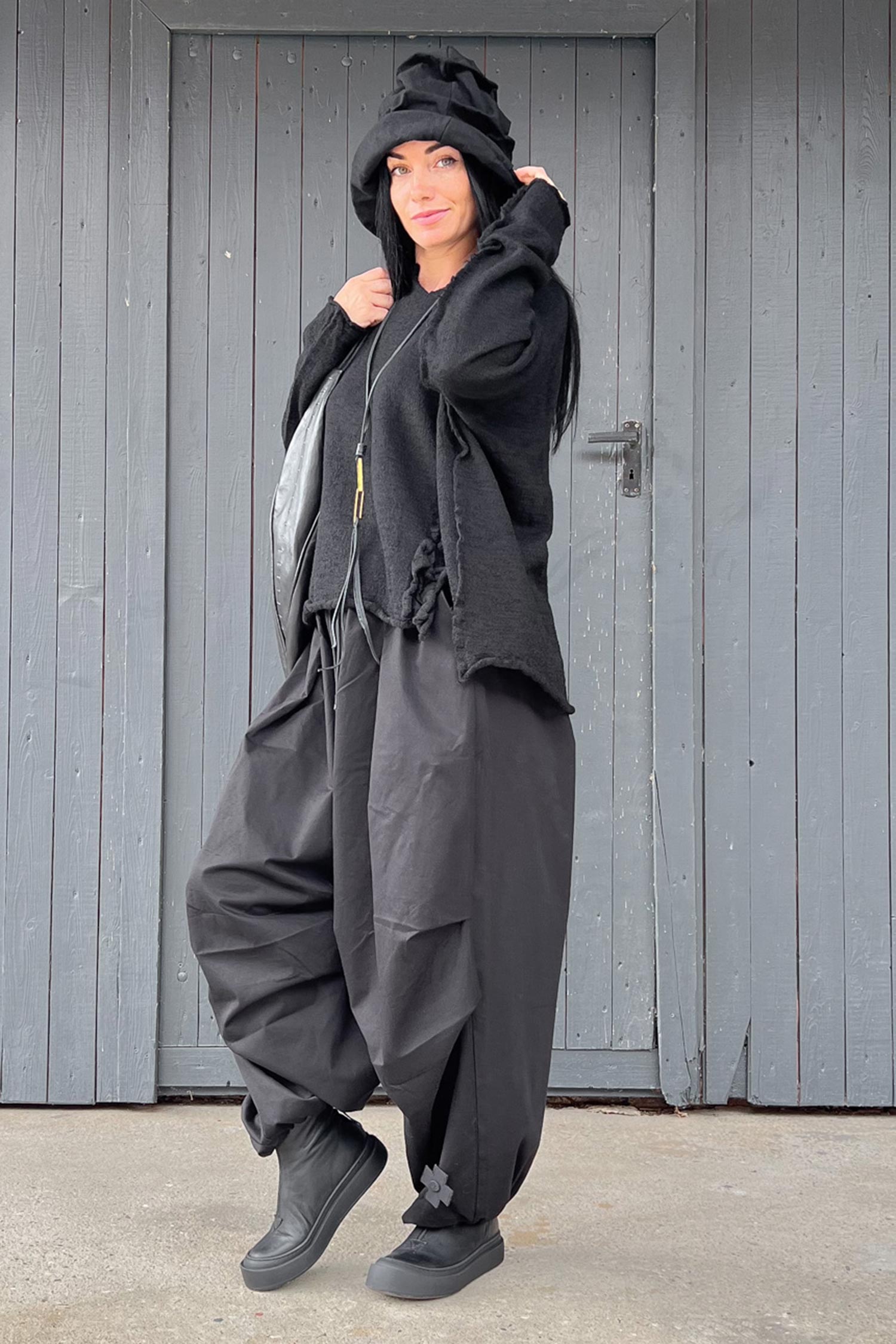 Hut mit Falten - Schwarz - Nuvola Wool