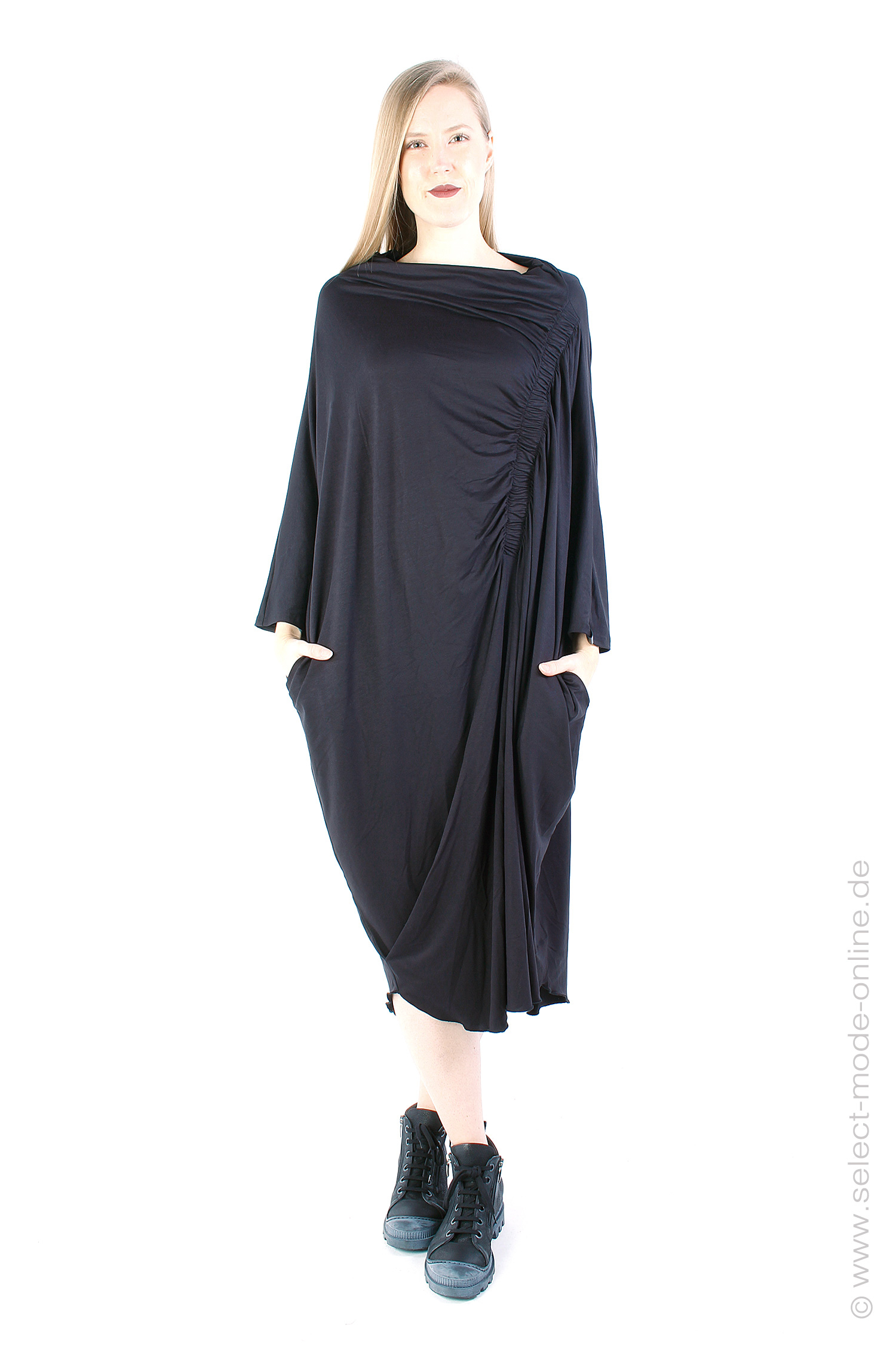 Dress with ruffles - Black - 1254aLI