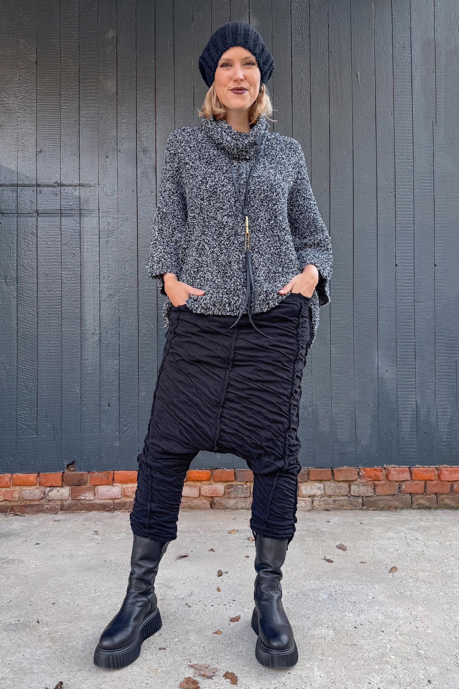 Hose mit tiefem Schritt - Schwarz - Sewy