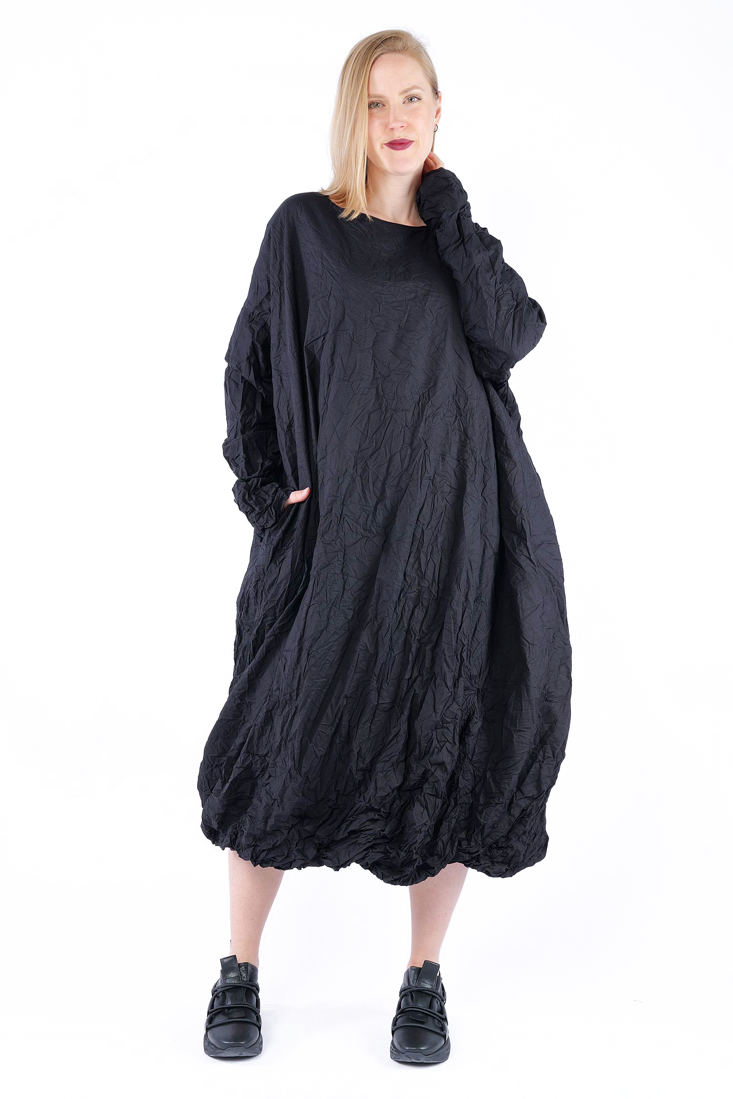 Langes Kleid - Schwarz - Unmade