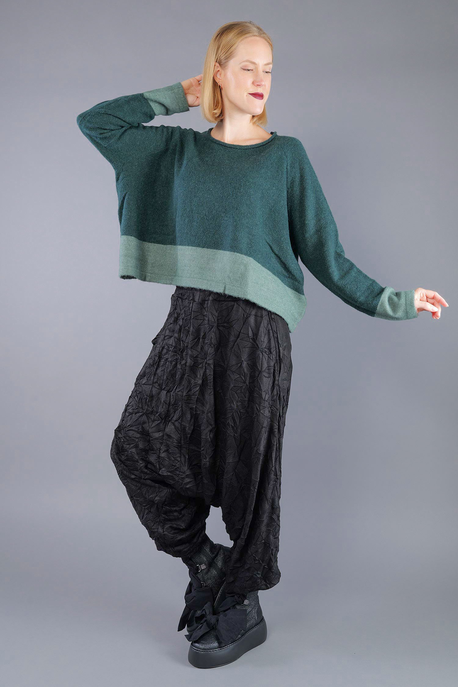 Knitted pullover - Forest park - 2263480702