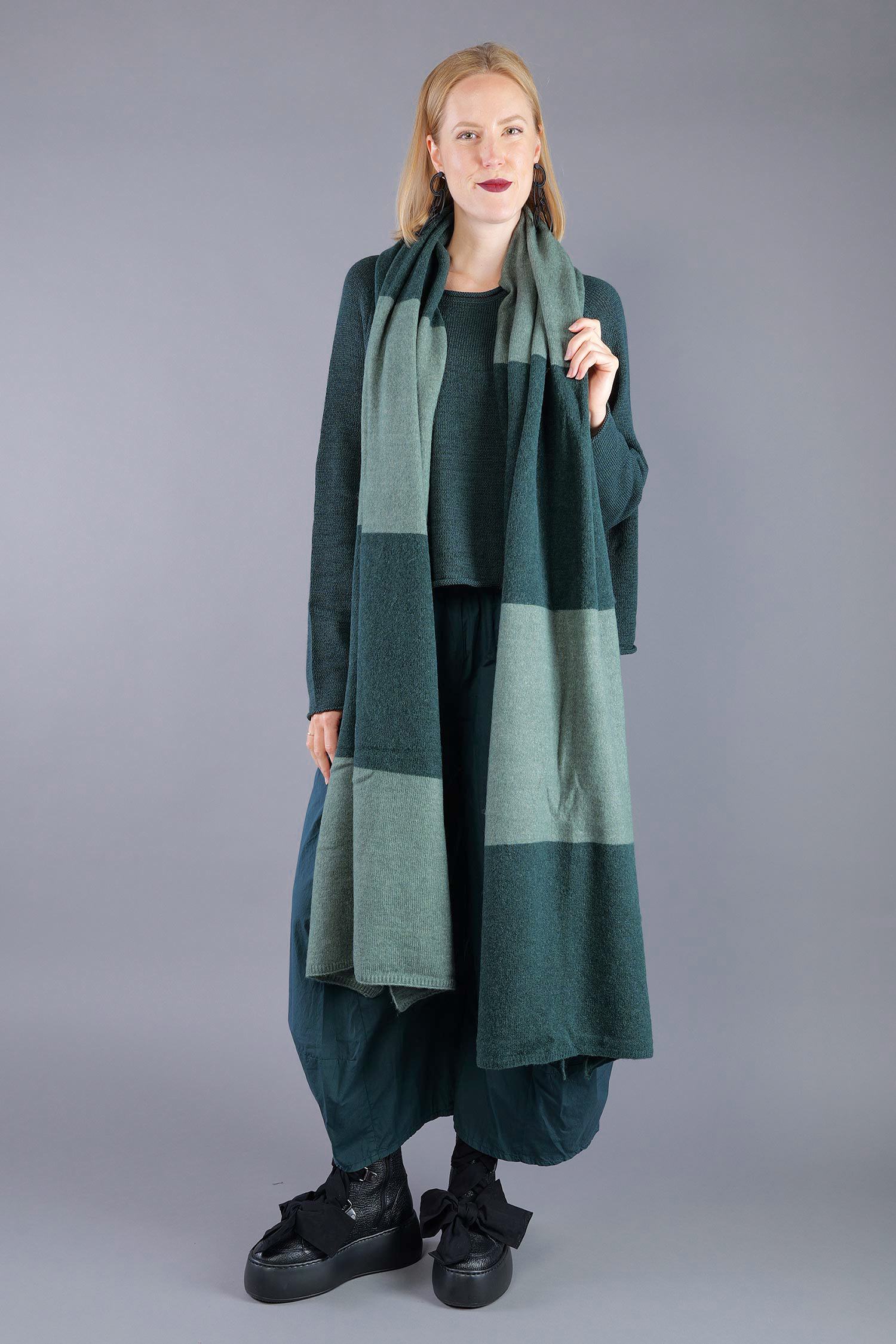 Knitted scarf - Forest park - 2263487705