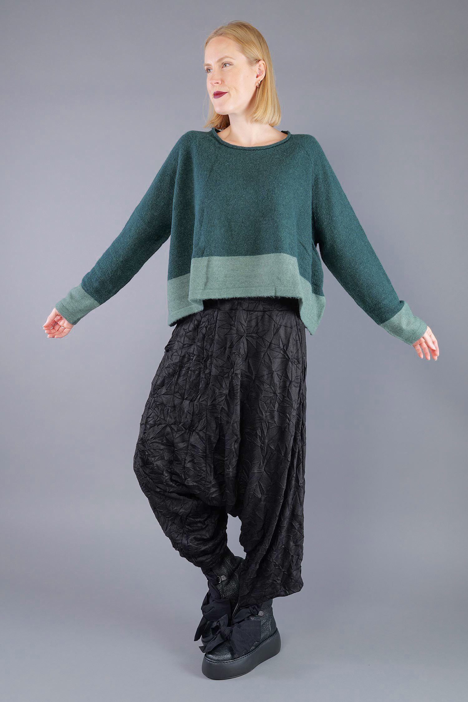 Knitted pullover - Forest park - 2263480702