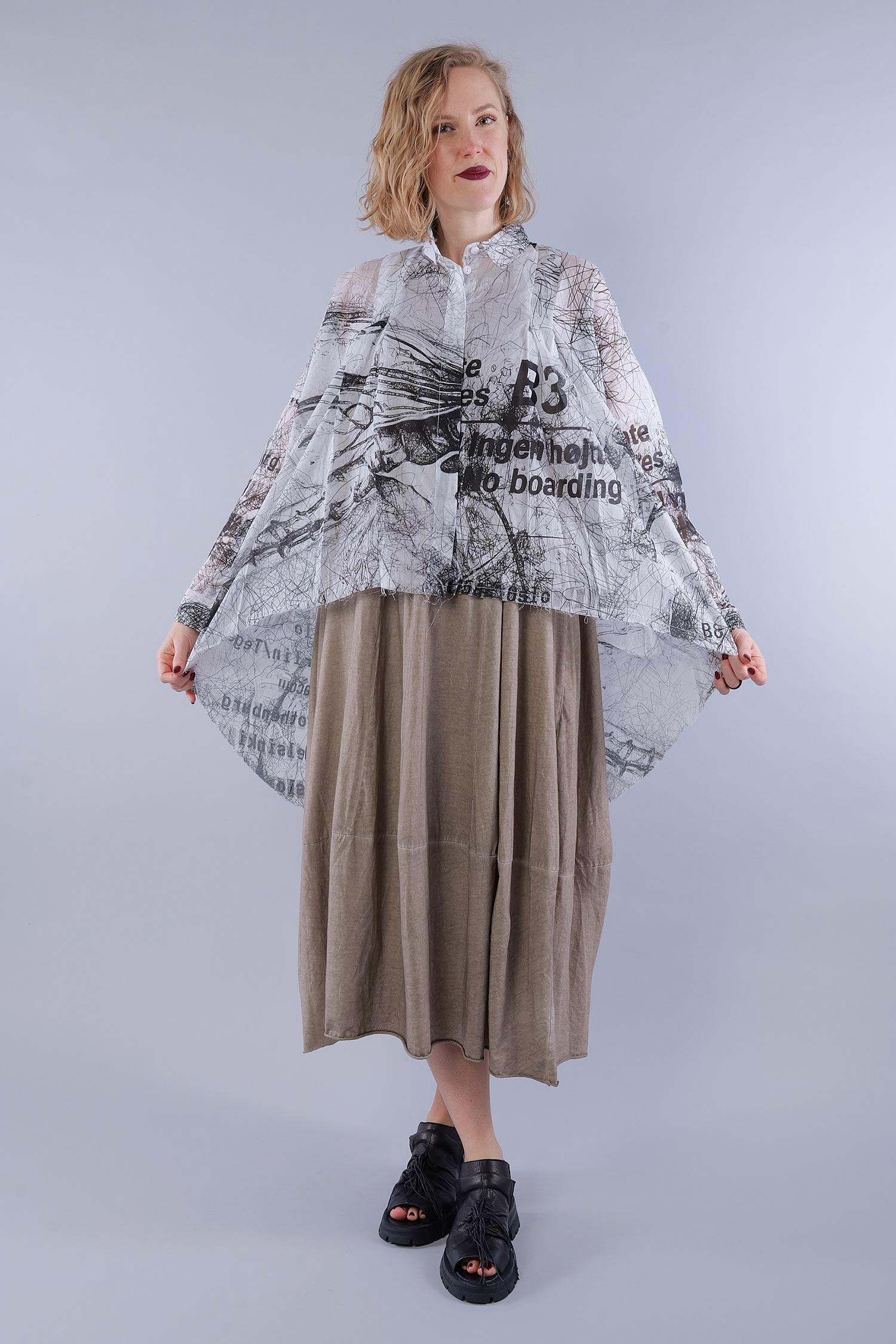 Cotton blouse - White allover print - Arta