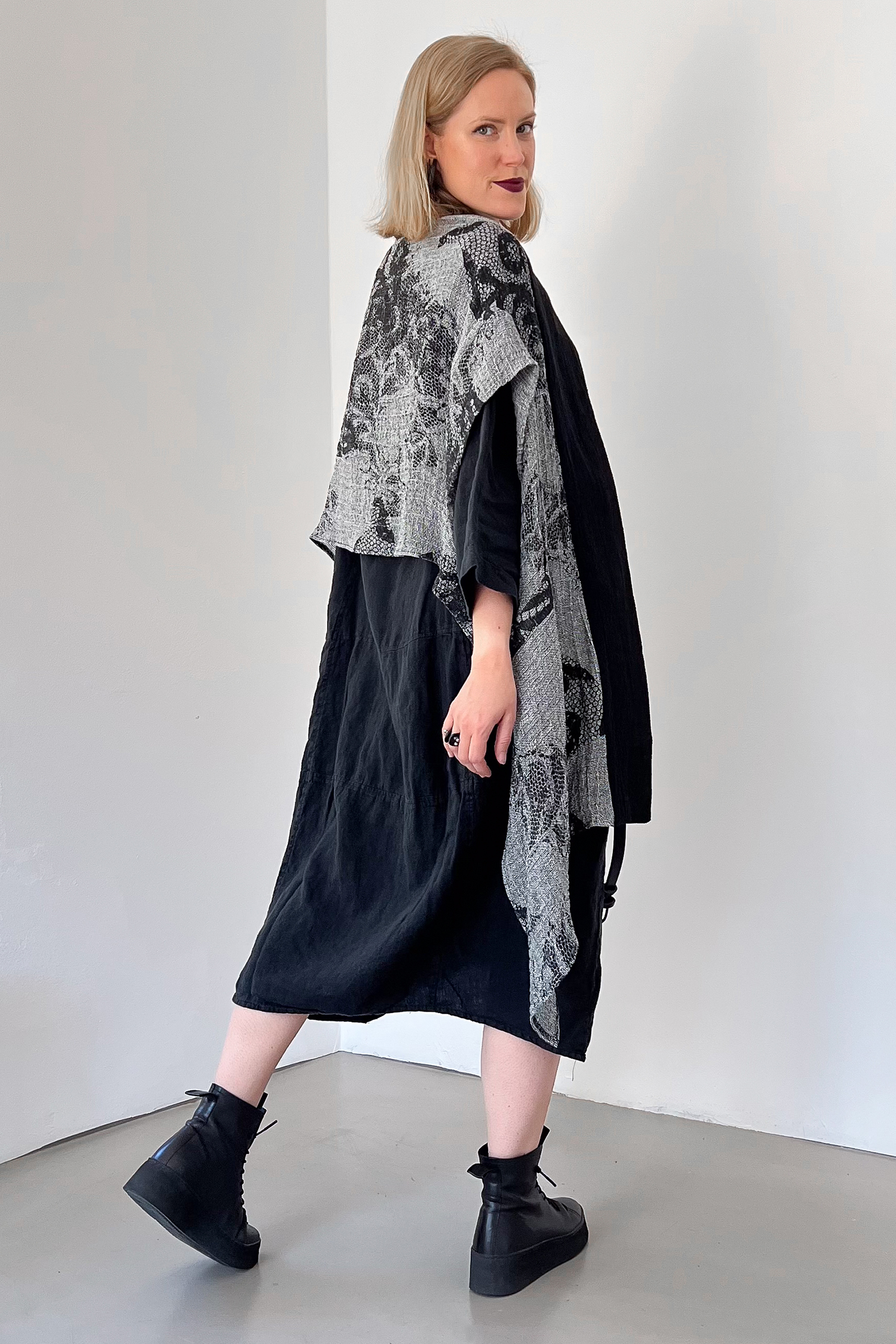 Textured linen vest - Original -  SS26-52