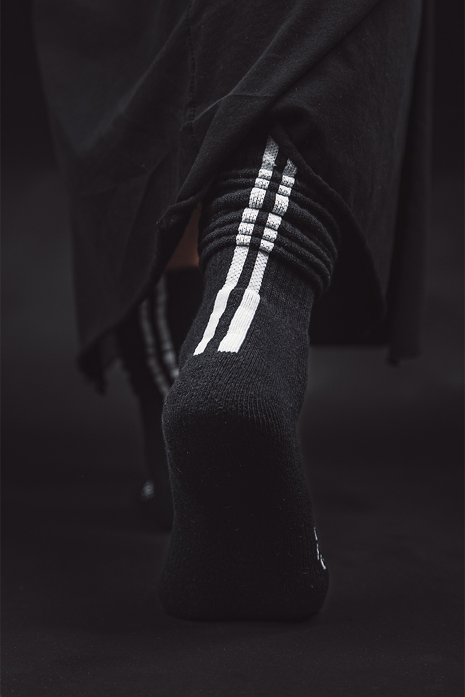 Socken mit Streifen - schwarz