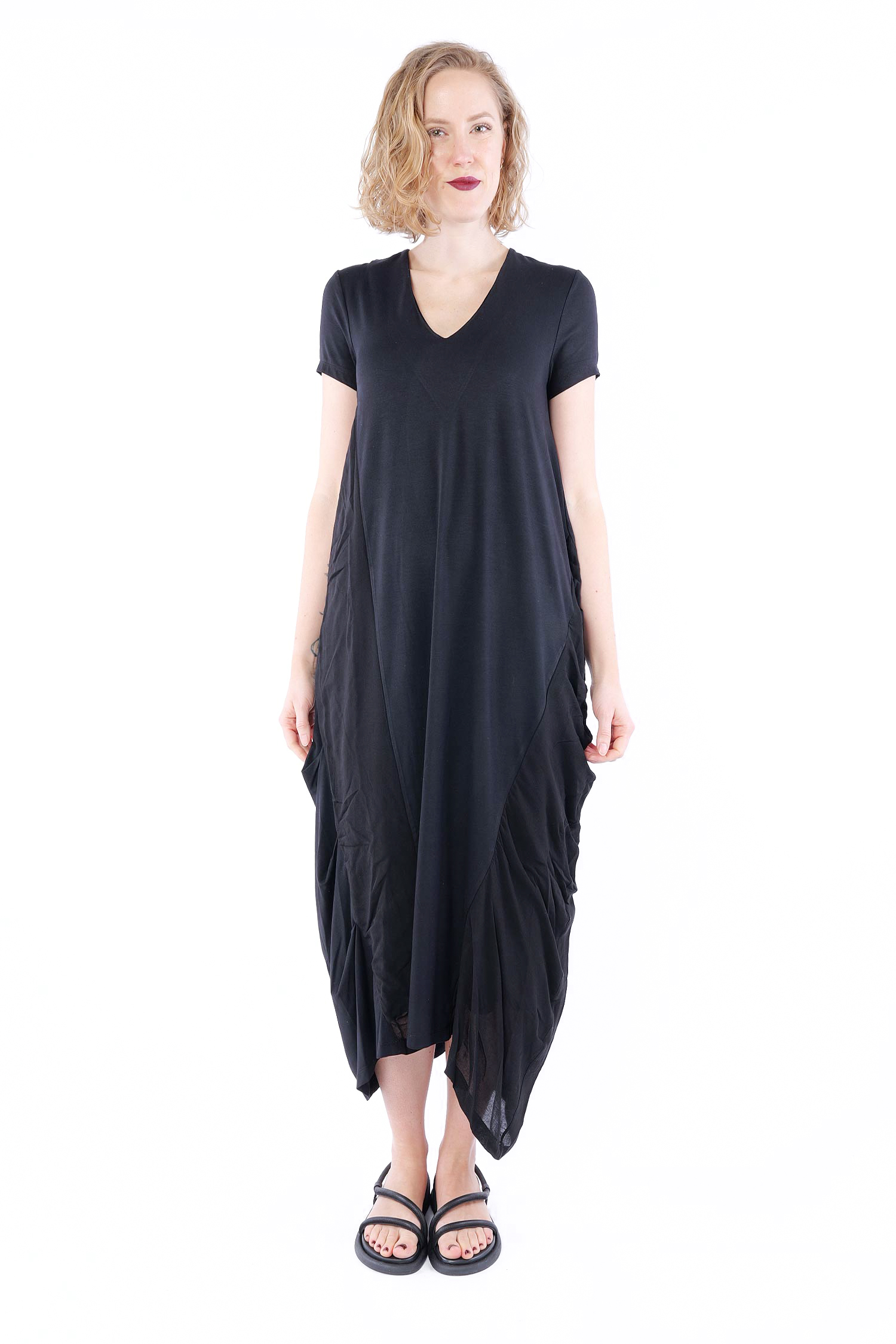 Tulpiges Kleid - Schwarz - 861004