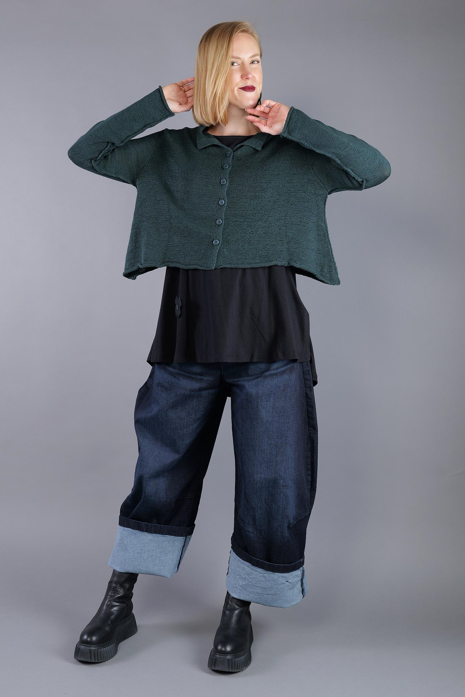 Short knitted jacket - Forest - 2263727111