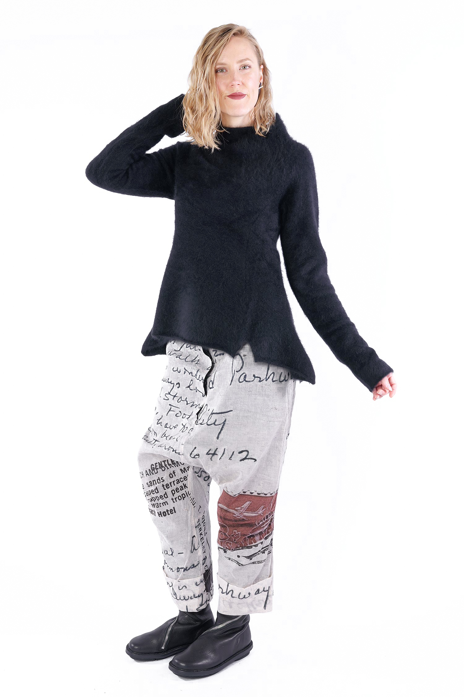 Raccoon Pullover - Schwarz - 2251410723