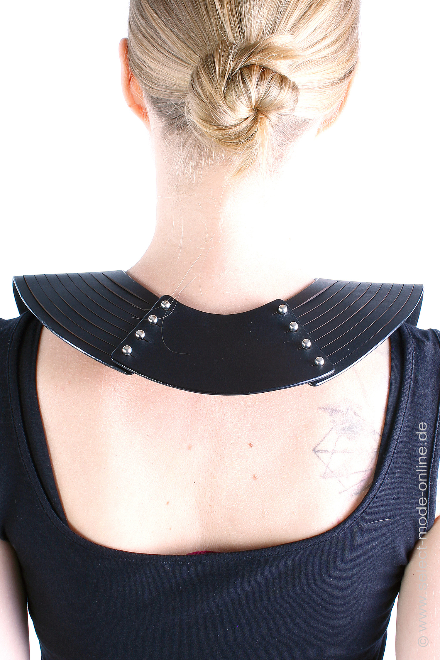 Leather necklace - black - NE15