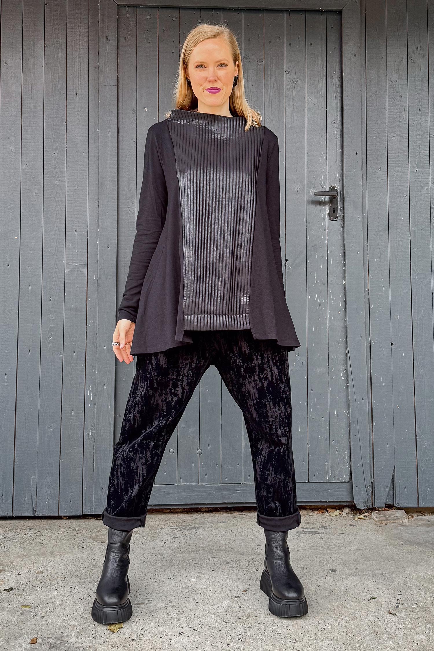 Ausgefallenes Kleid - Schwarz - 766038