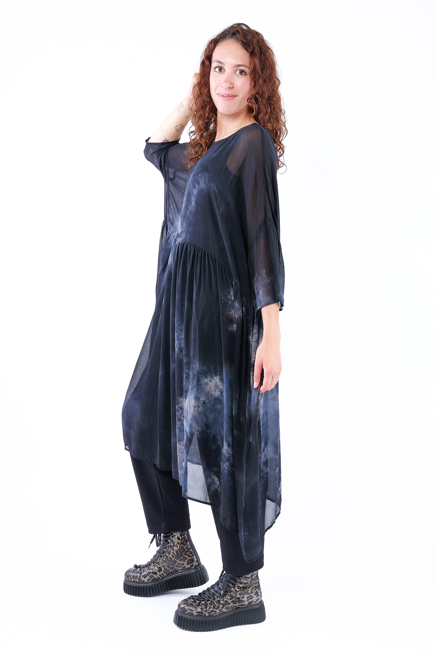 Oversize Seidenkleid - Anschein - Holdtrue