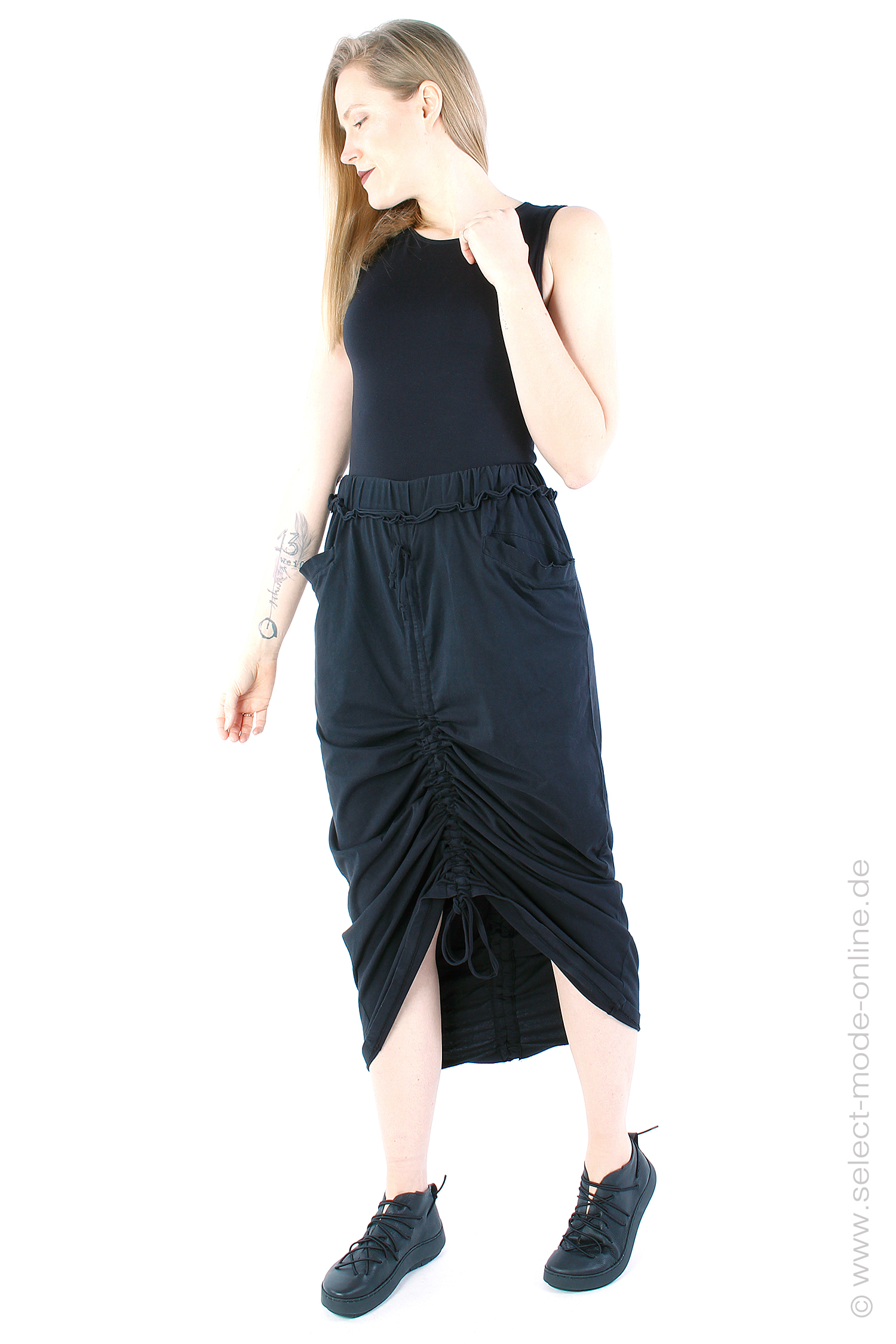Skirt with ruffles - Black - SA-4018