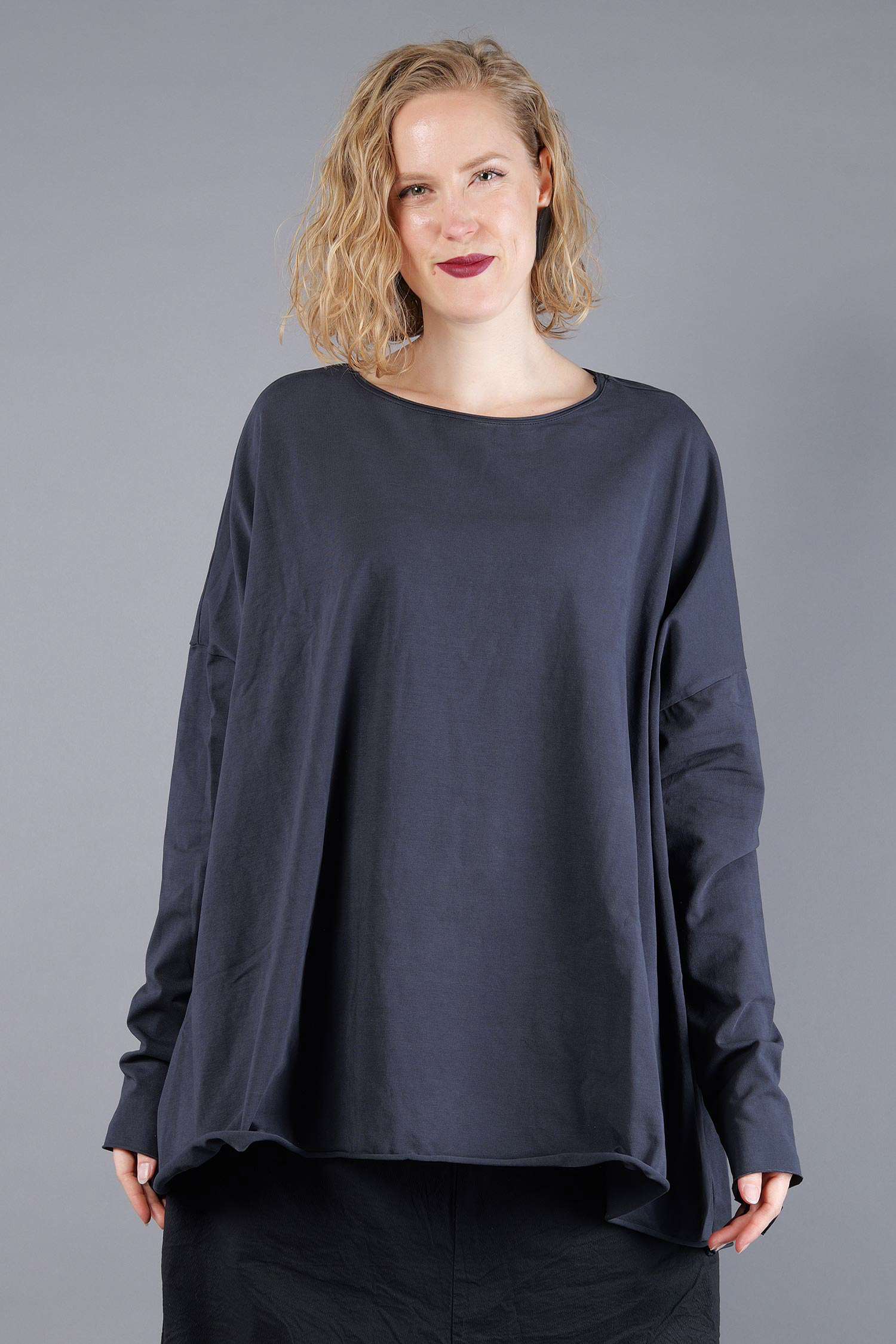 Oversized longsleeve - Satt - Lessmore