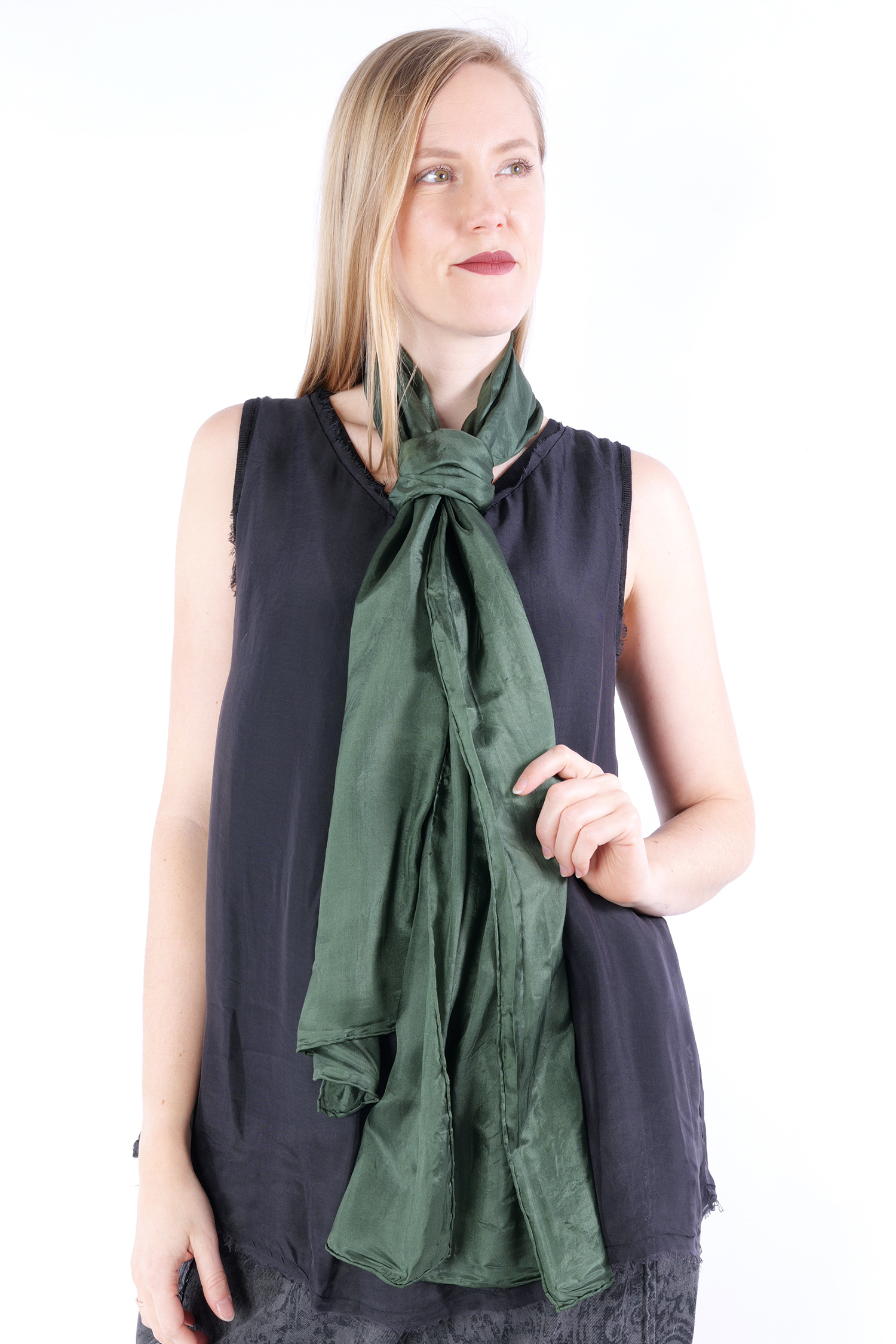 Smooth silk scarf 180x45 - Olivgrün - Melitta