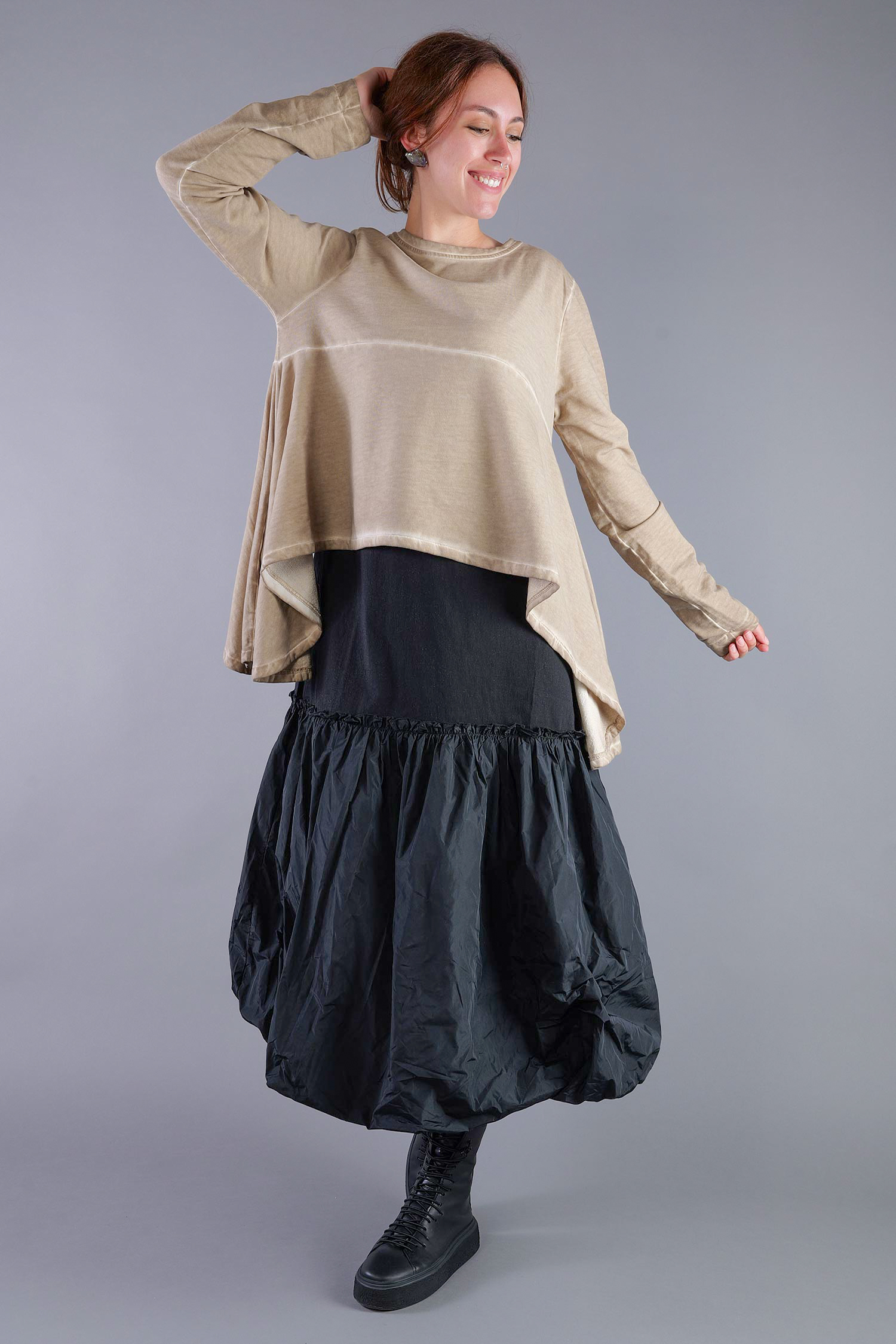Asymmetrischer Sweatpullover - Desert - 2135