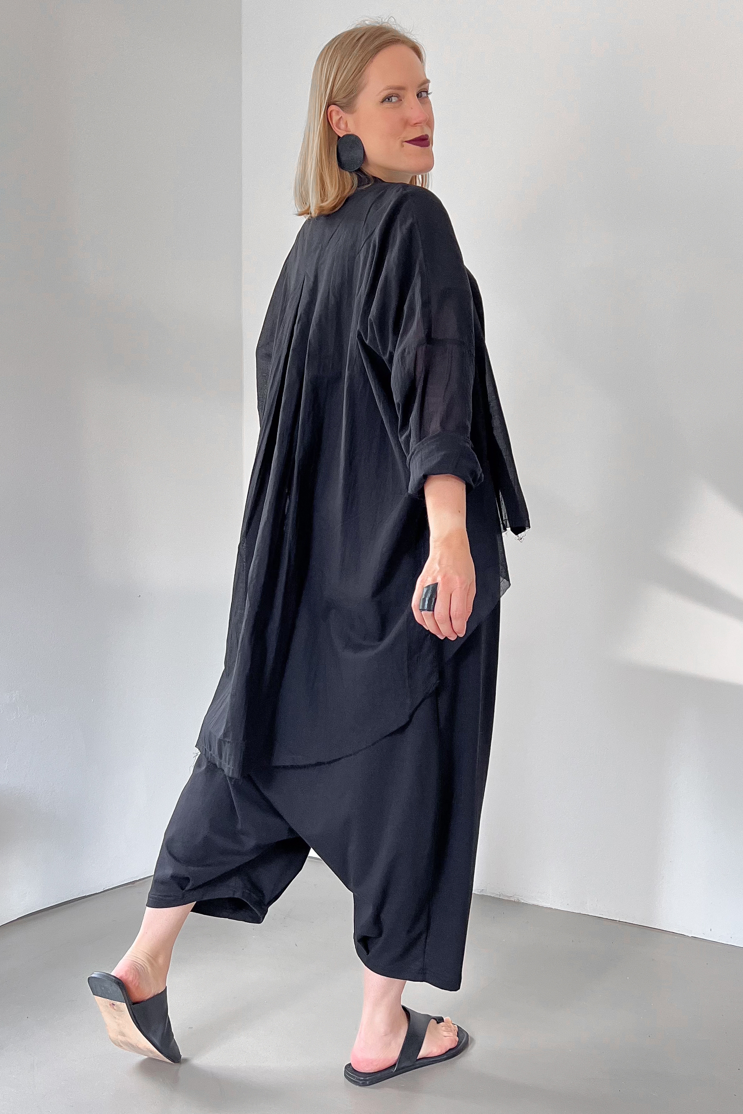 Cotton blouse - Black - Arta