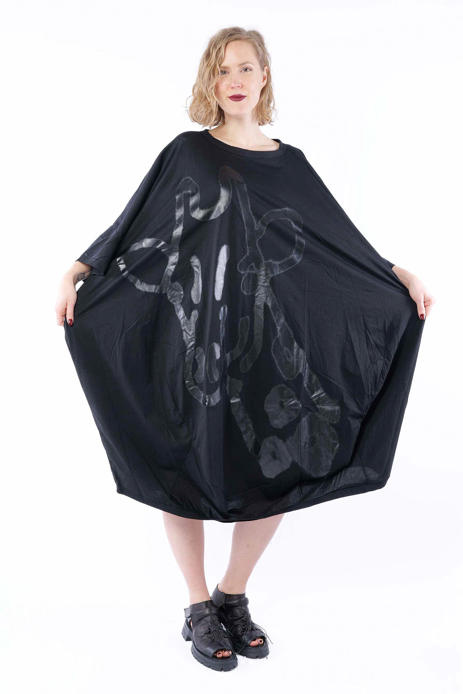 Tunic with giraffe print - Black print - 1261300903