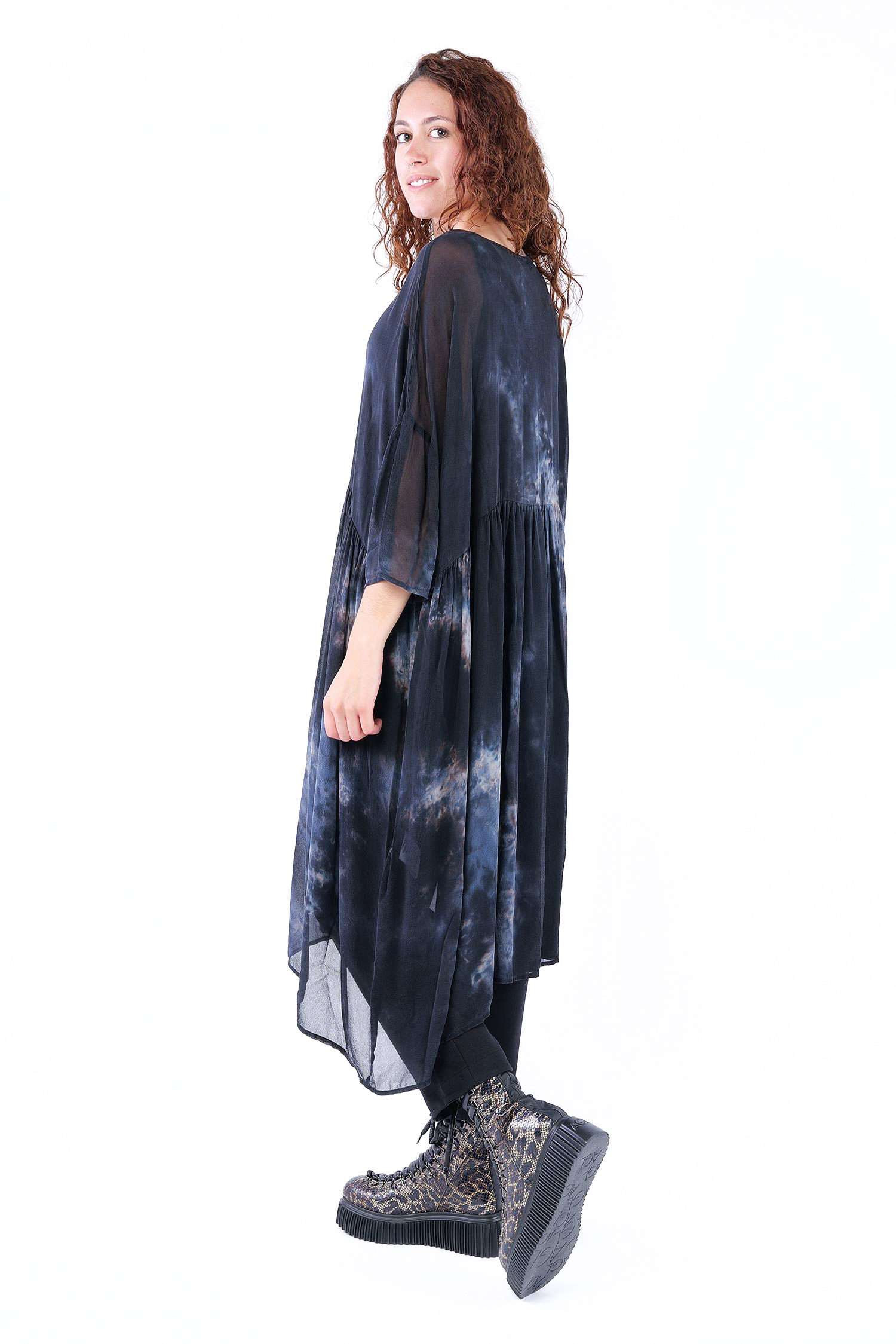 Oversize Seidenkleid - Anschein - Holdtrue