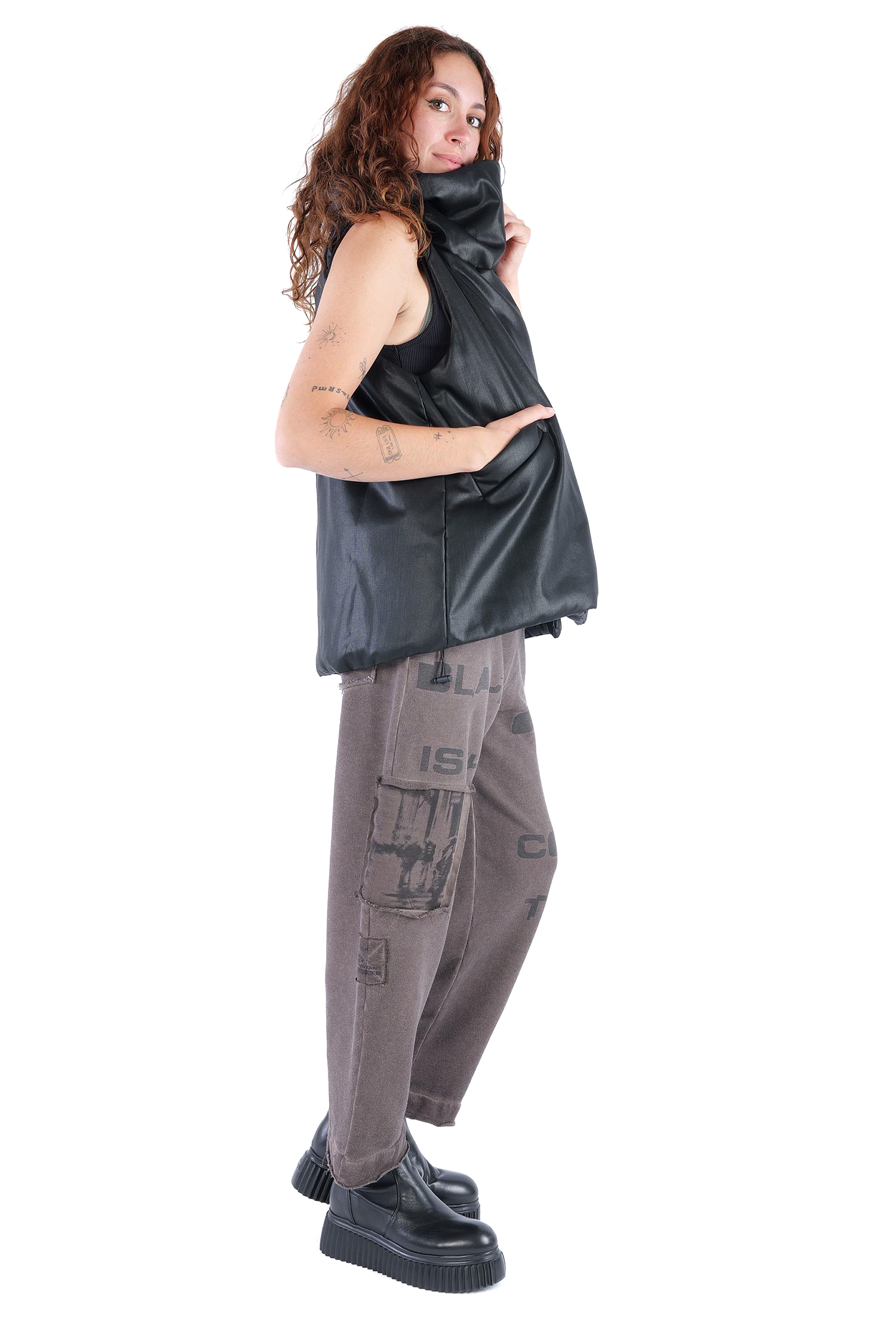 Padded vest - Black coated - Boa