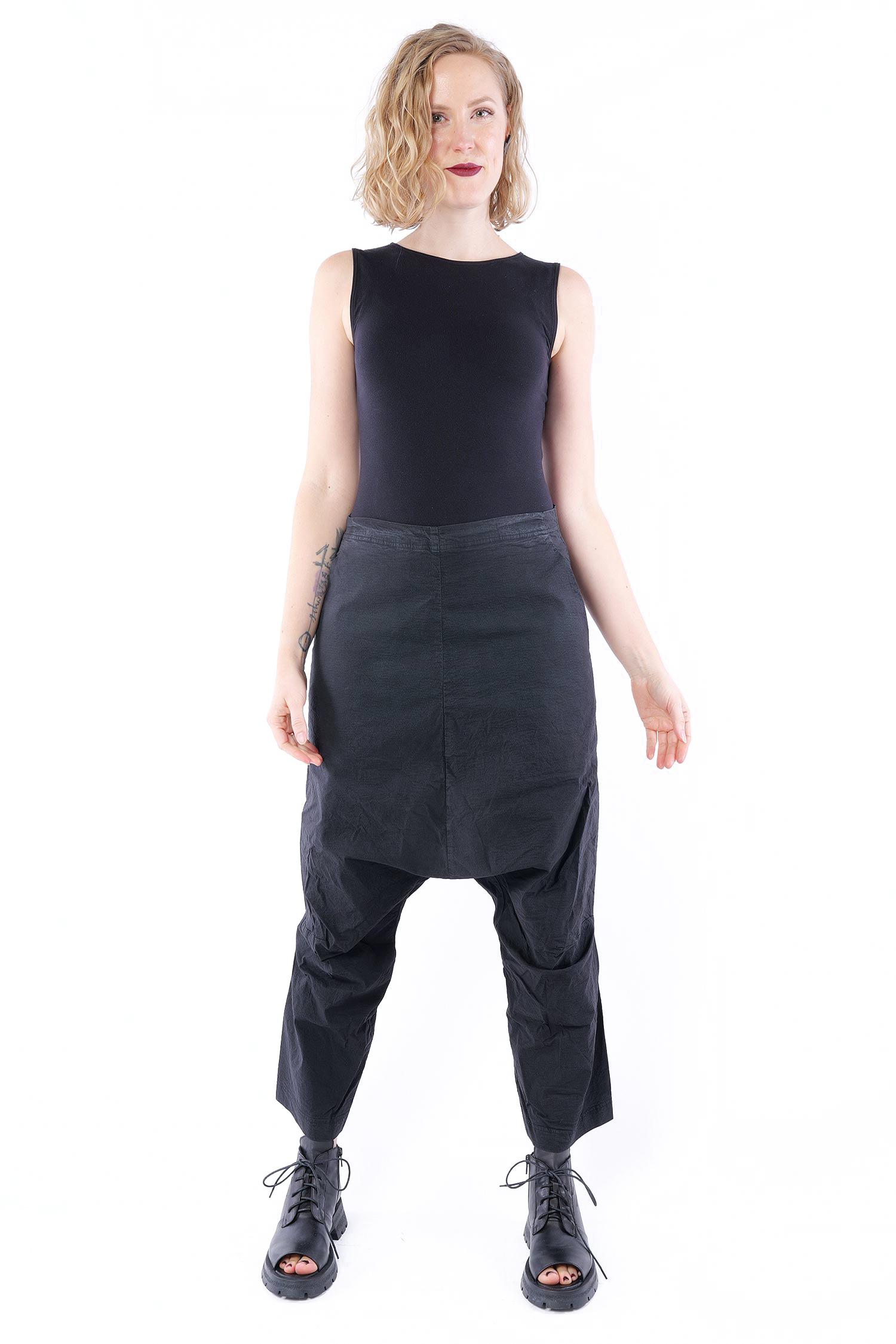 Low crotch stretch pants - Black gloss - 1262240132