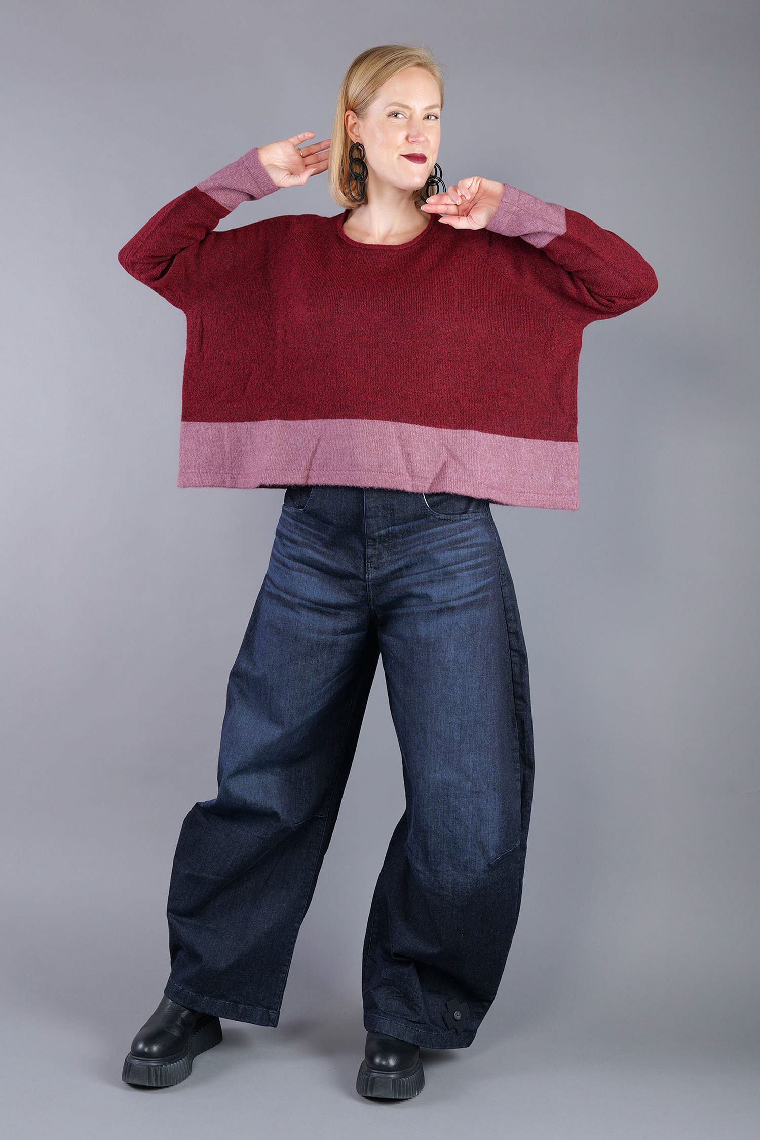 Knitted pullover - Lava crystal - 2263480702