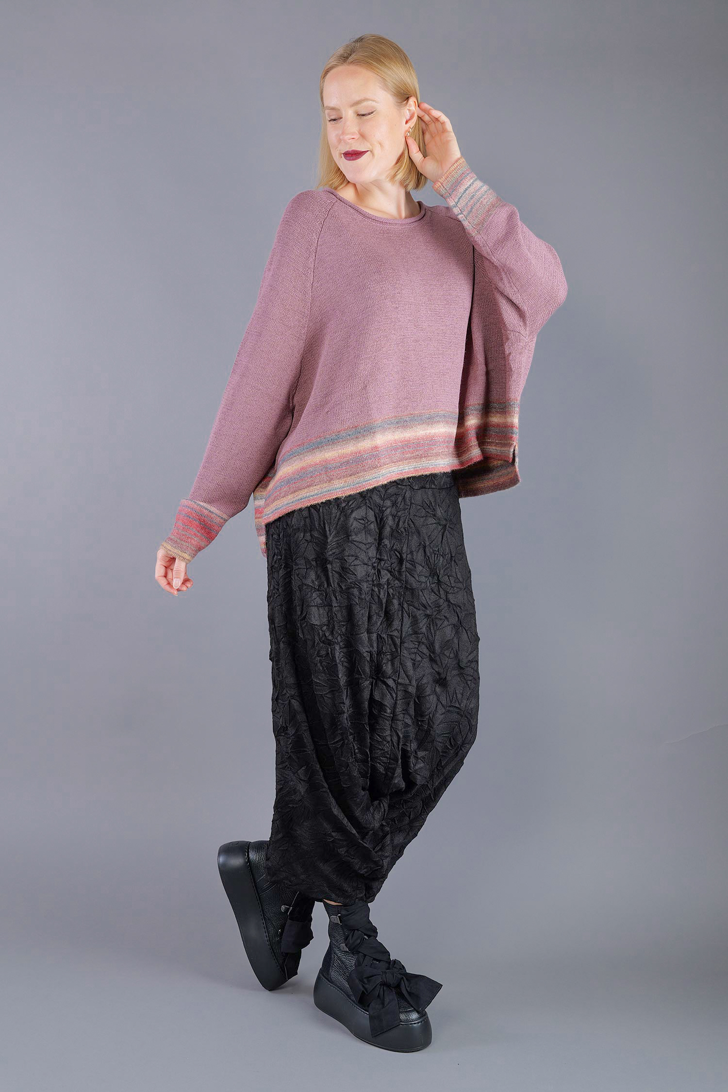 Oversized knitted pullover - Crystal stripe - 2263720703