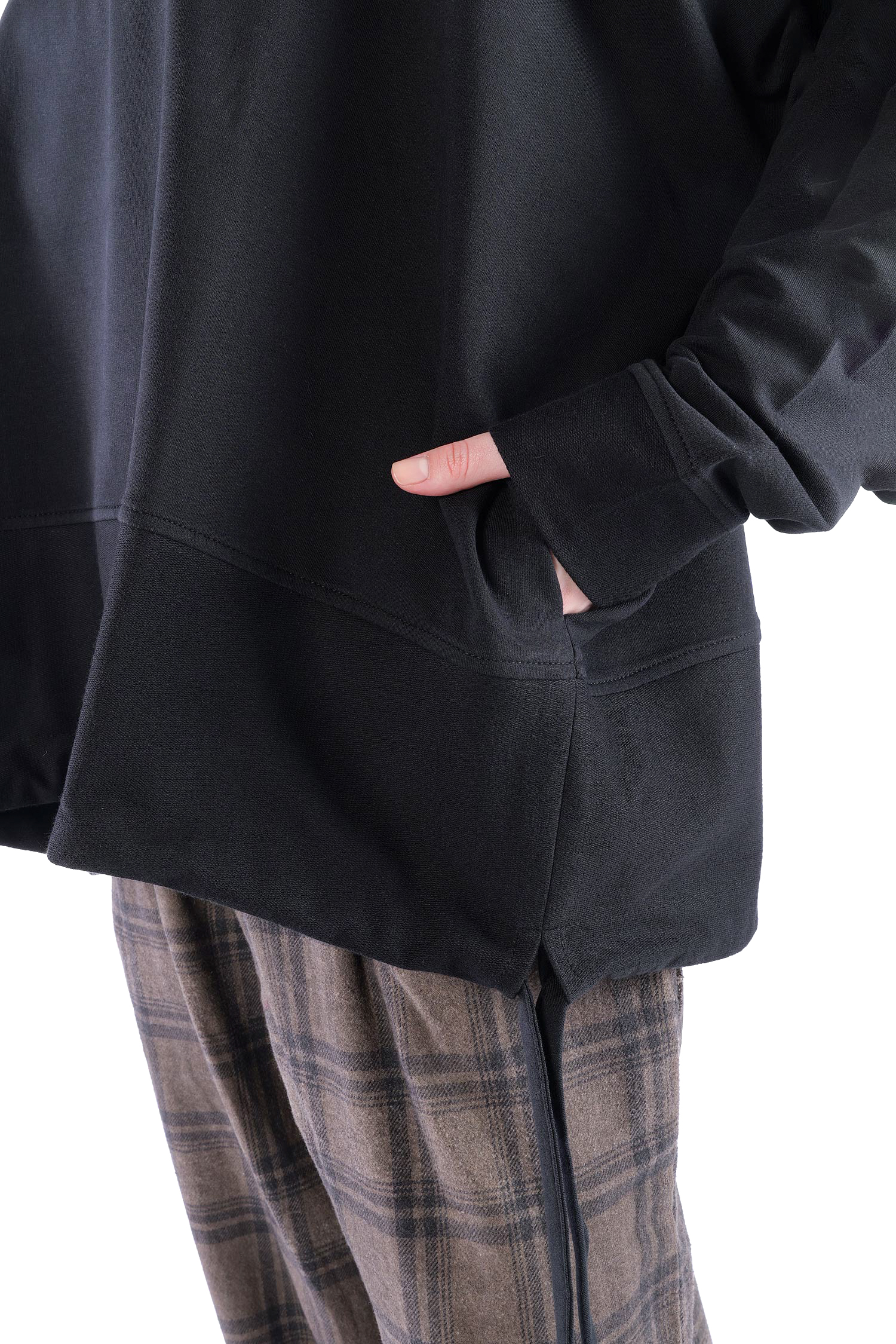 Oversize Sweatpullover - Schwarz - 26.2-KHF116