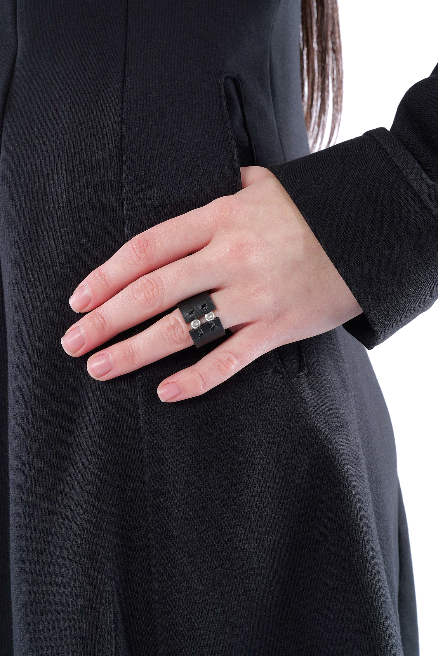 Ring with silver - Spheres_II Ring - Black / Silver